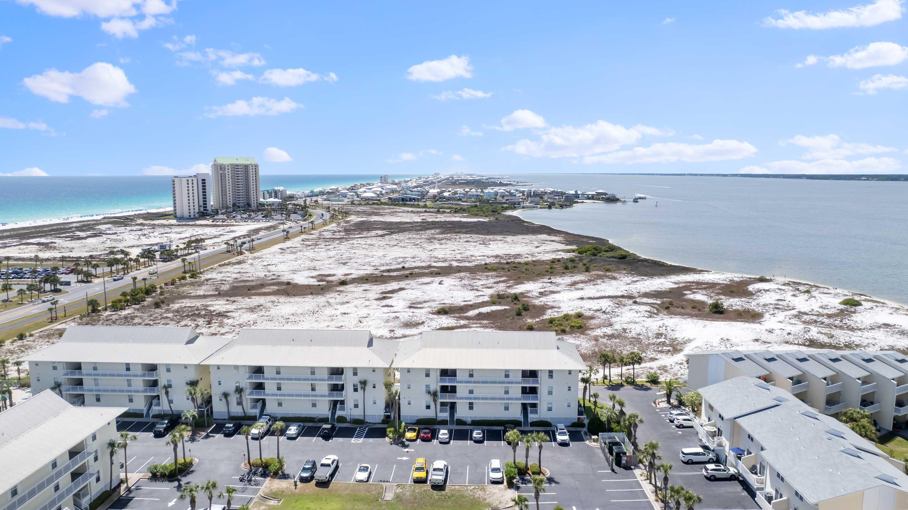 Gulf Island Condominiums 434 43