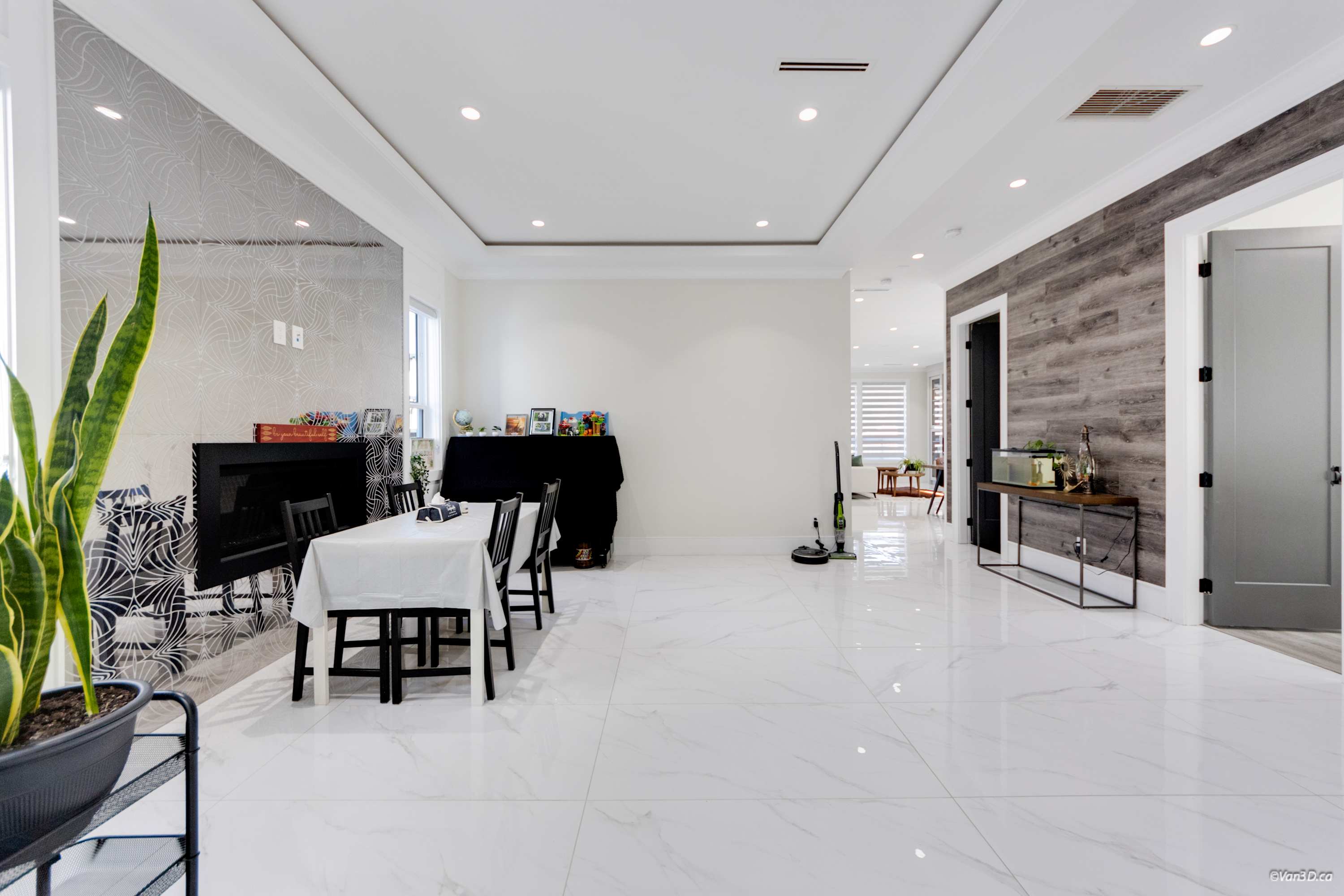 Private 1 Bedroom + Ensuite in Quiet Delta Home