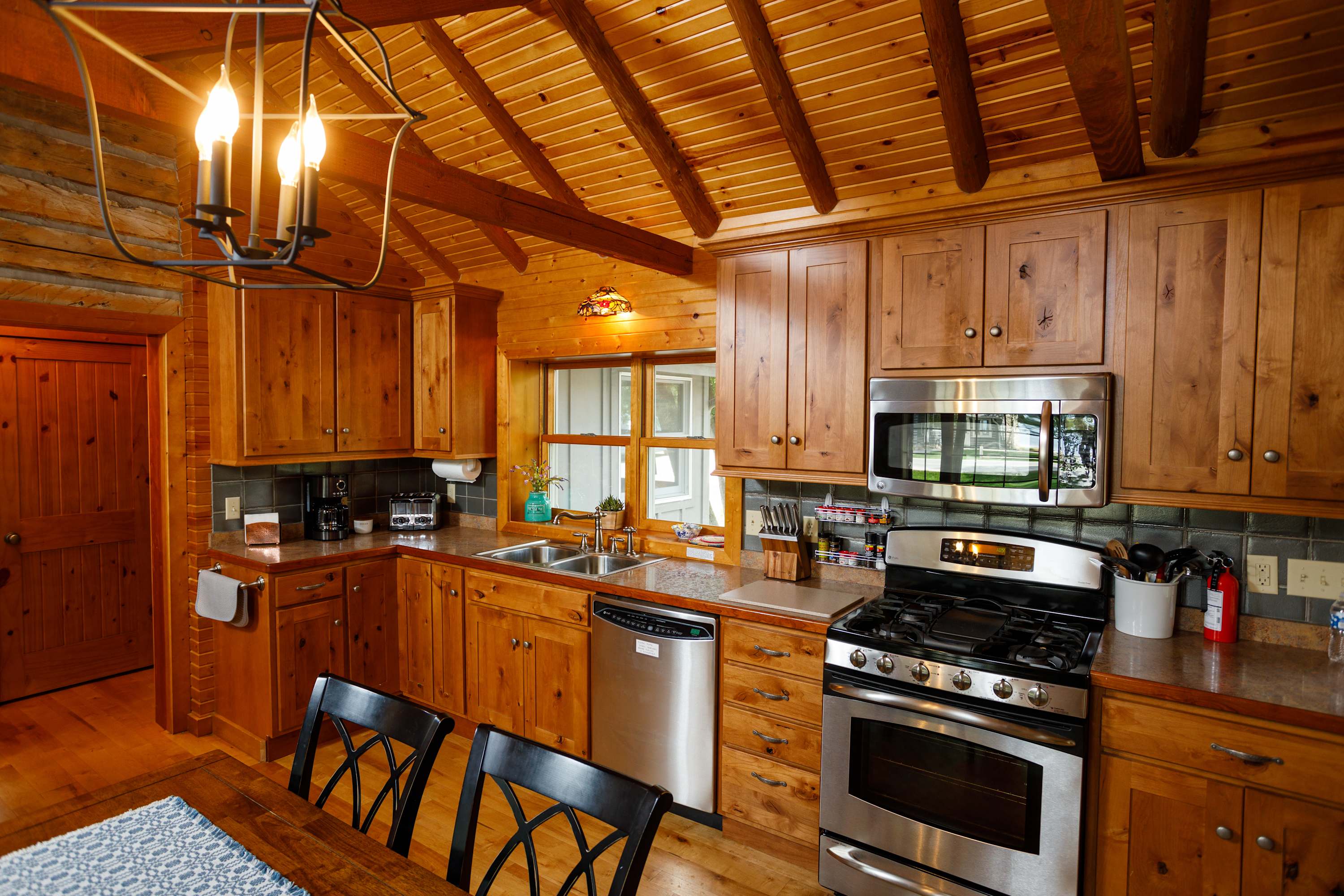Collings Log House 9