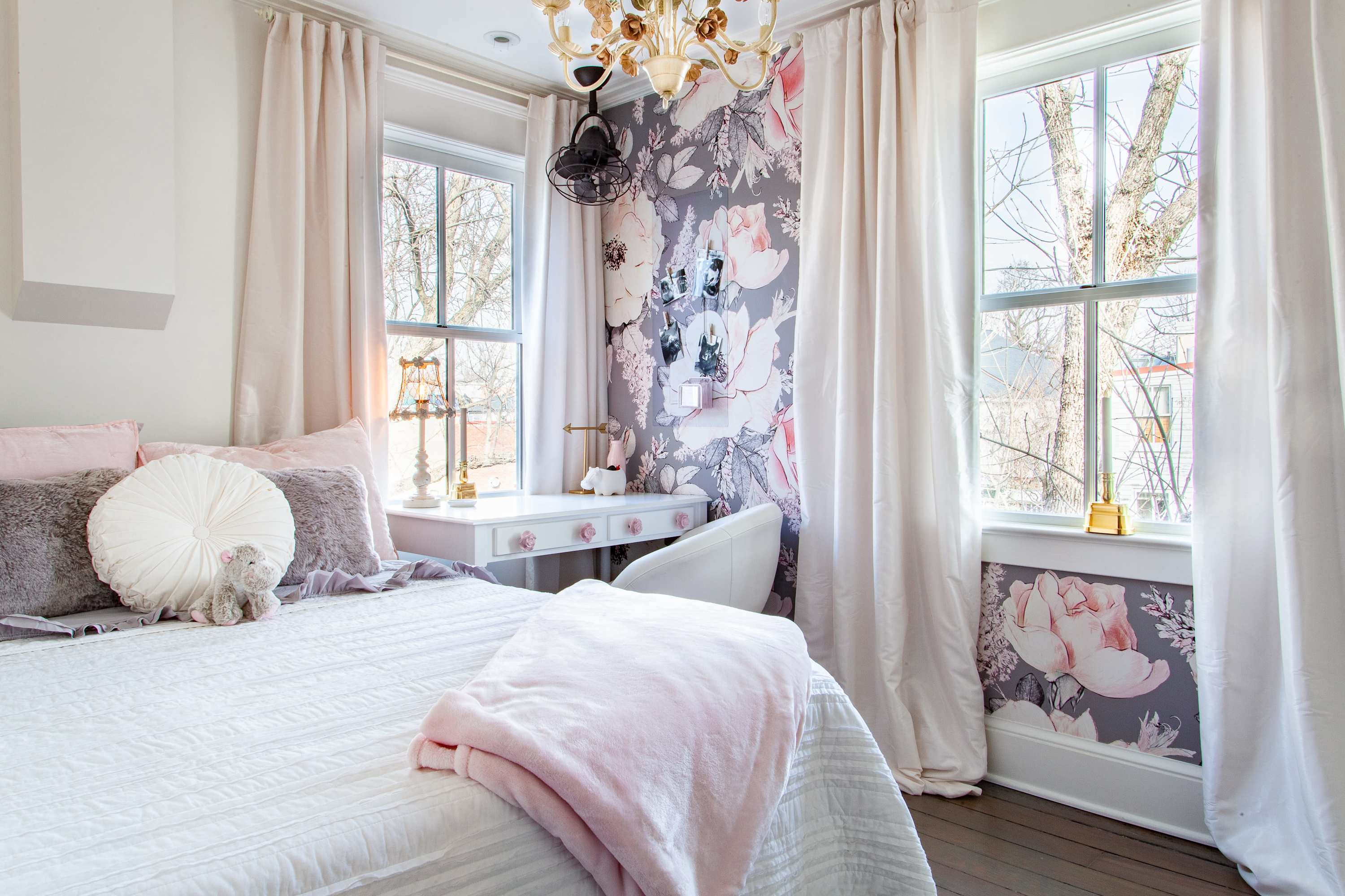 Liberty House - Old Town Luxury Designer Stay