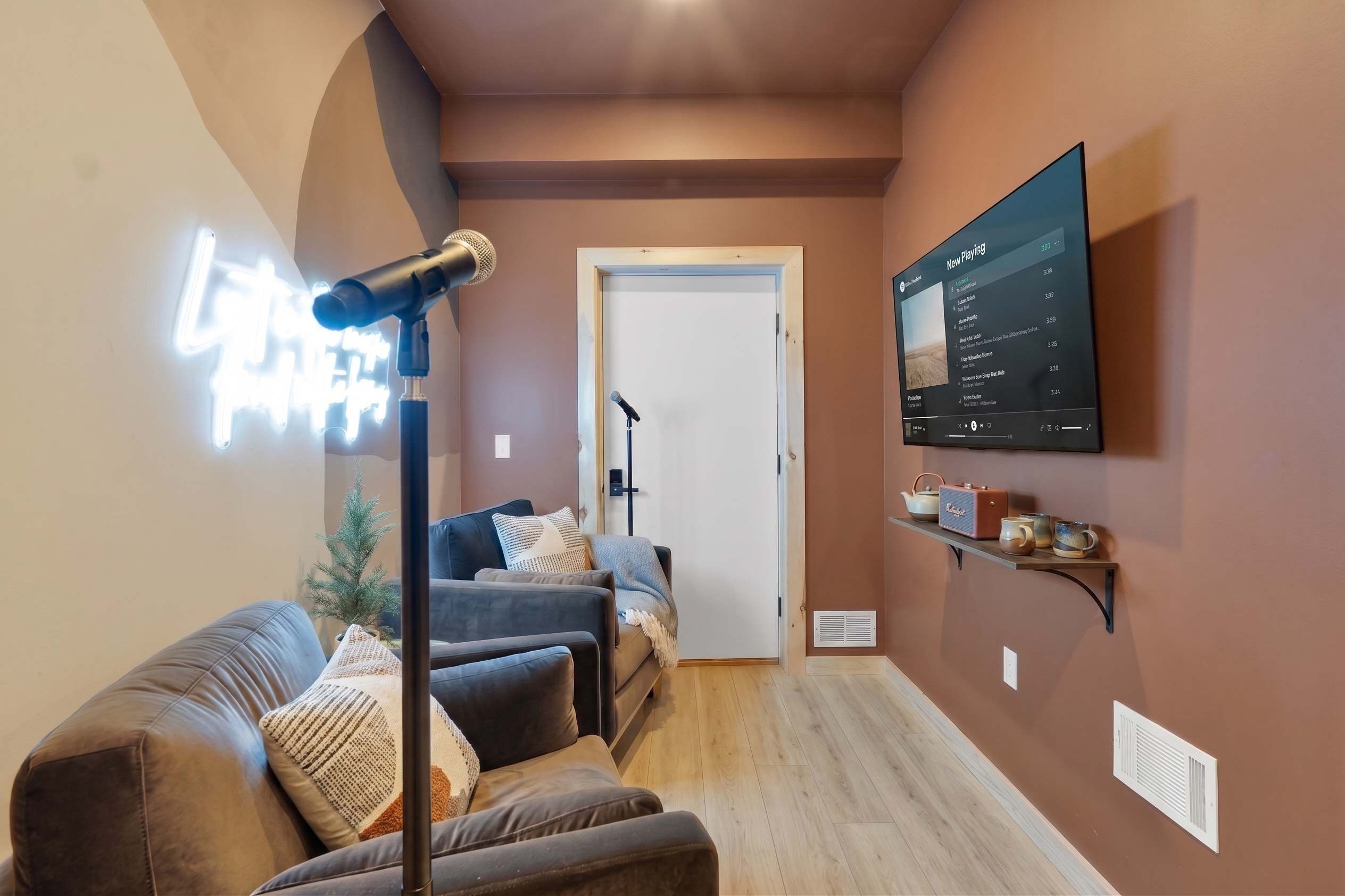 Modern A-Frame Cabin | Game Room | Near Lake & Ski