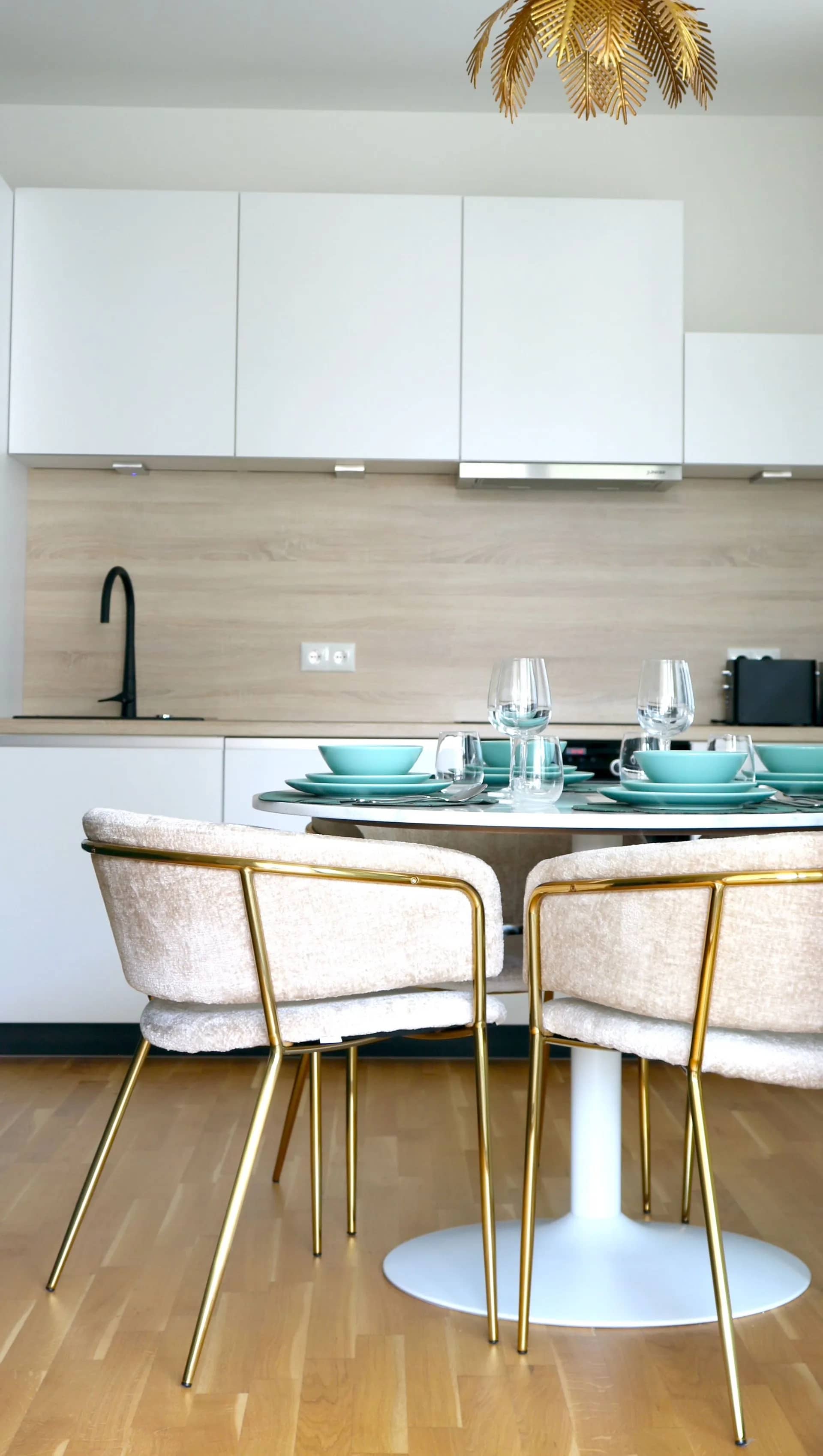 1 Zimmer Apartment mit Blick auf die Stadt