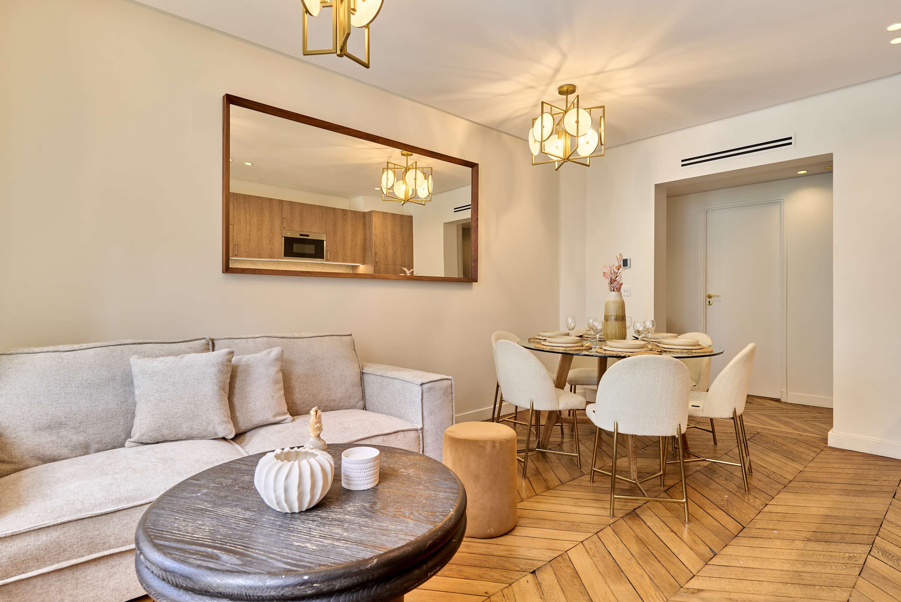Beautiful apartment with AC - Center of Paris — Paris, Île-de-France — vacation rental