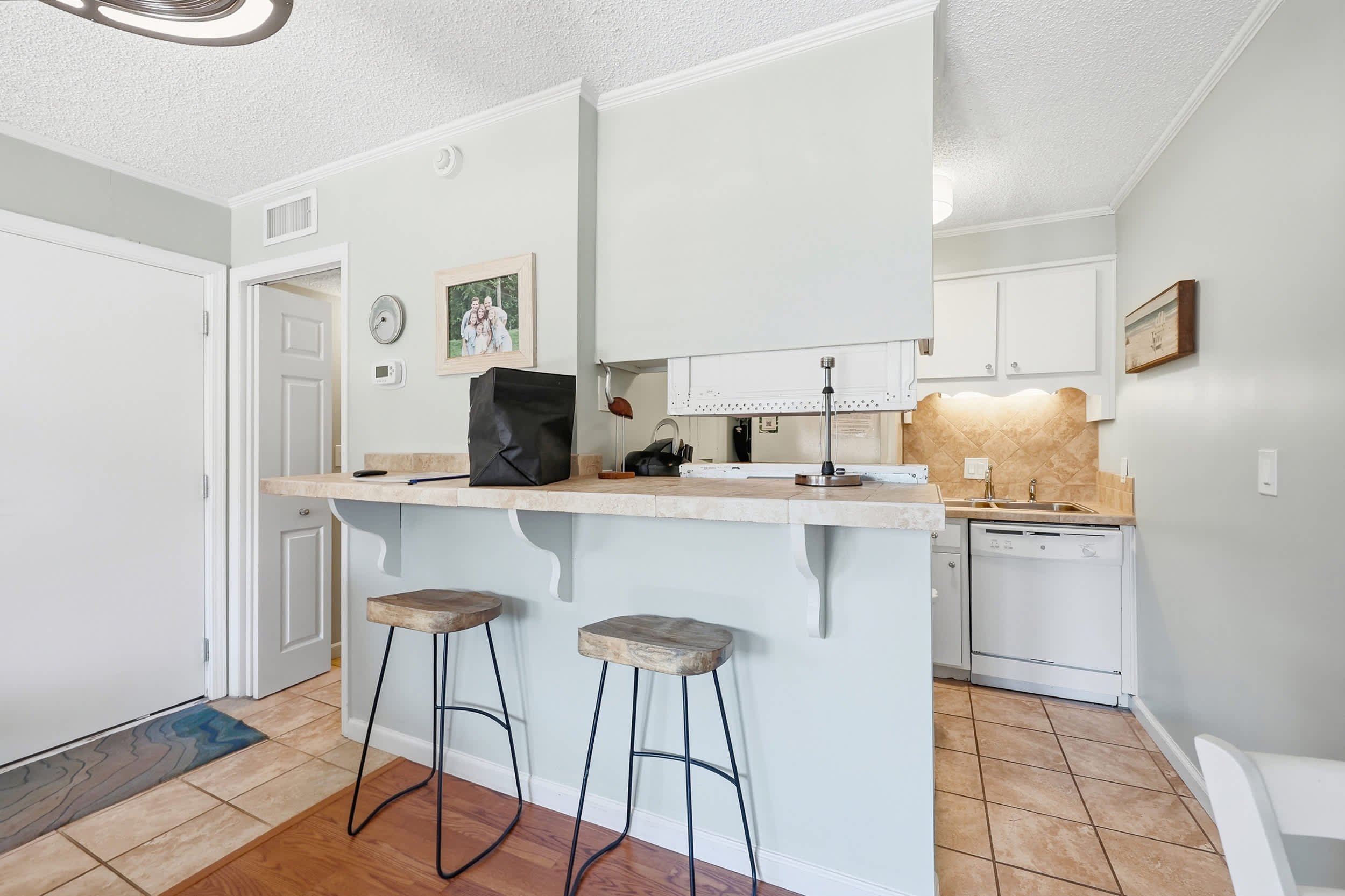 Inlet Dream at Cherry Grove Point w Pool