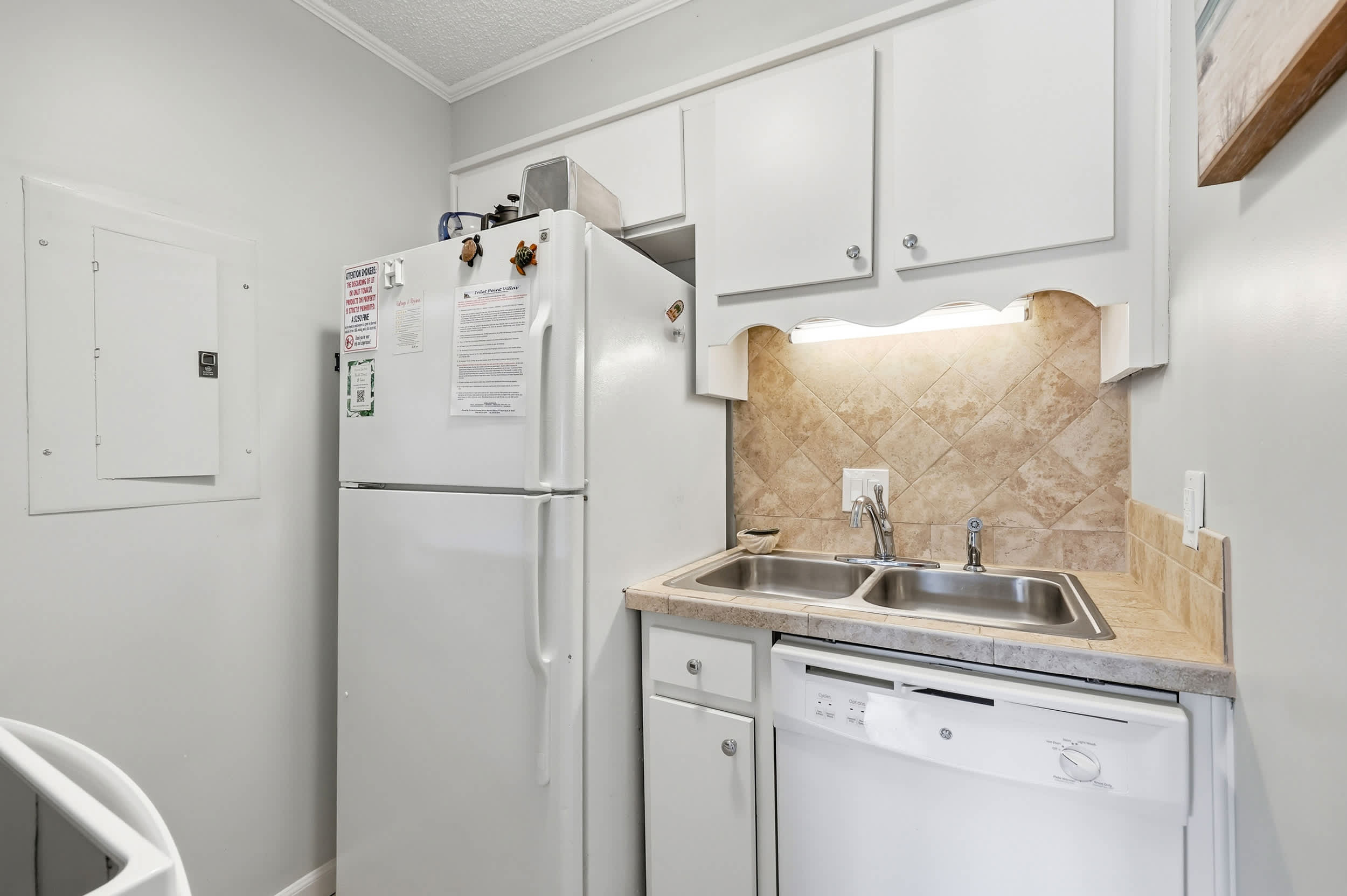 Inlet Dream at Cherry Grove Point w Pool