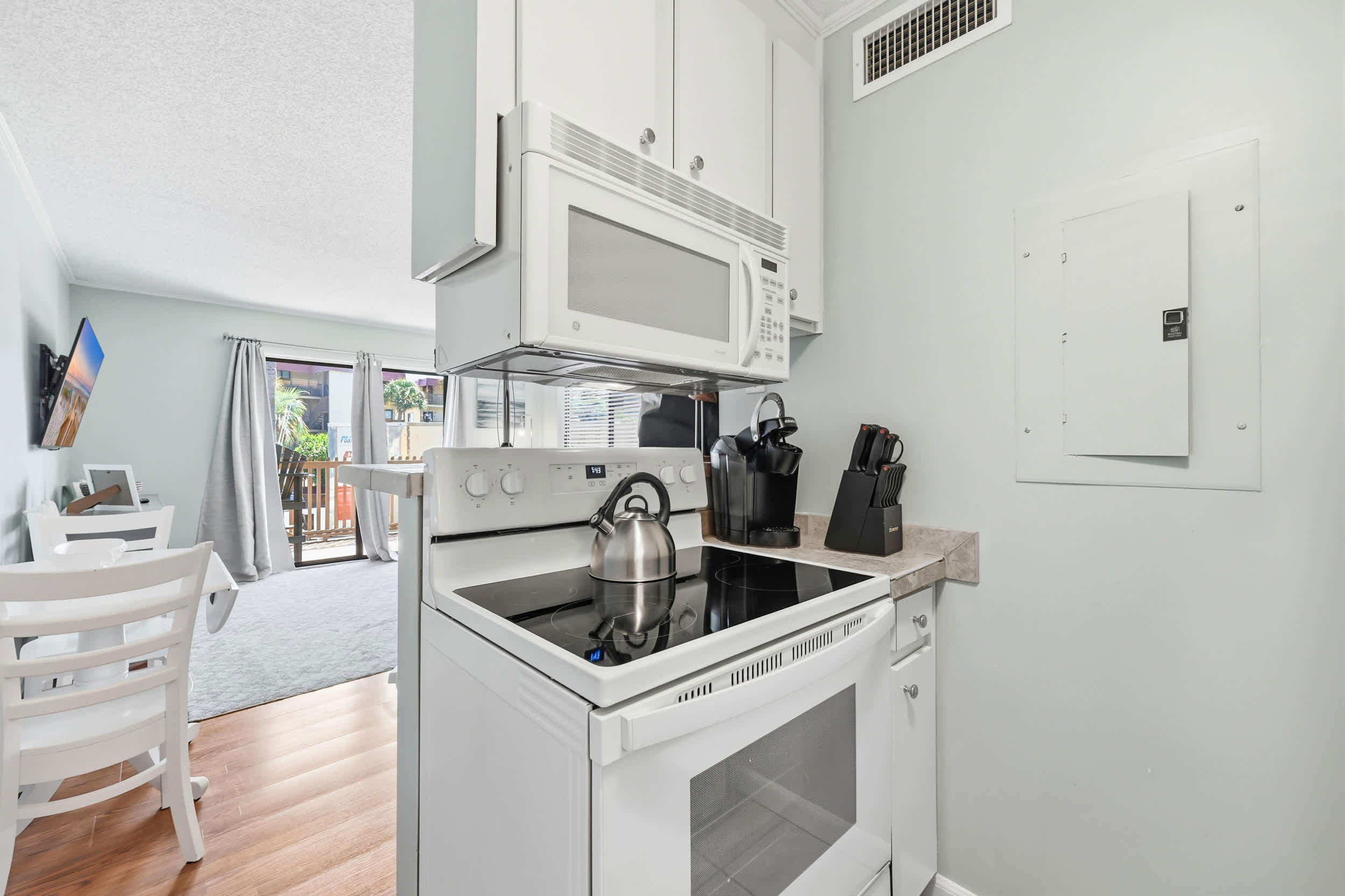 Inlet Dream at Cherry Grove Point w Pool