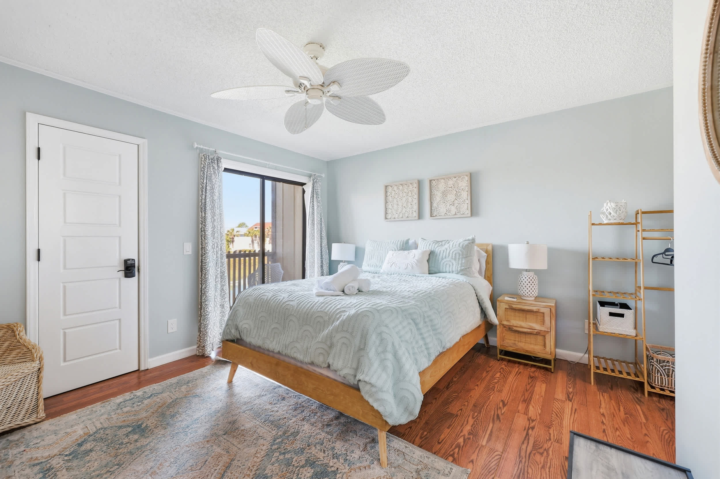 Inlet Dream at Cherry Grove Point w Pool