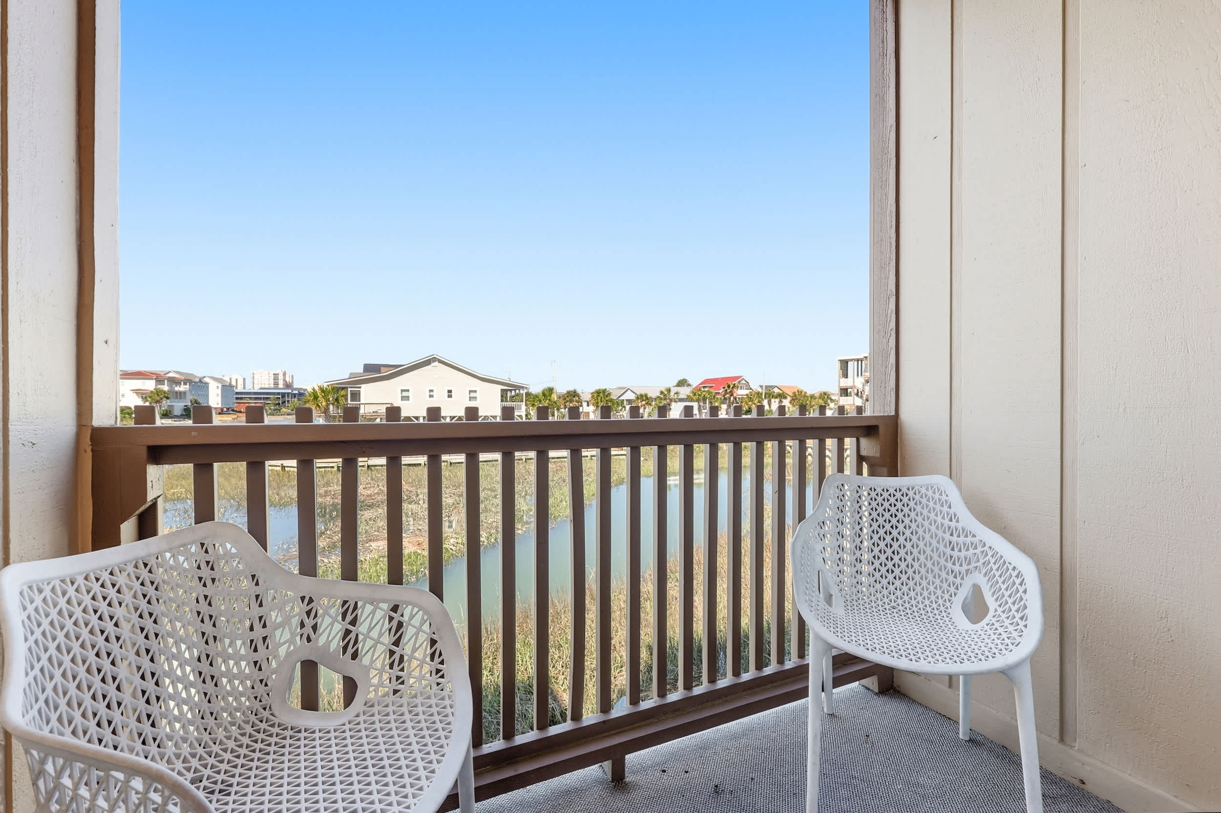 Inlet Dream at Cherry Grove Point w Pool