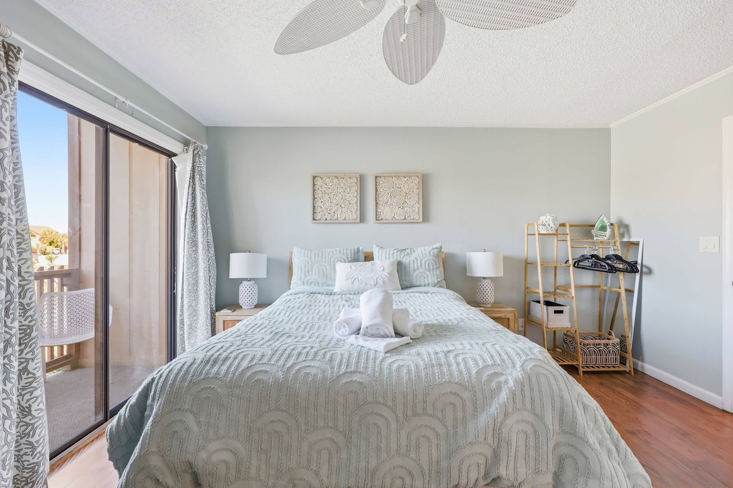 Inlet Dream at Cherry Grove Point w Pool