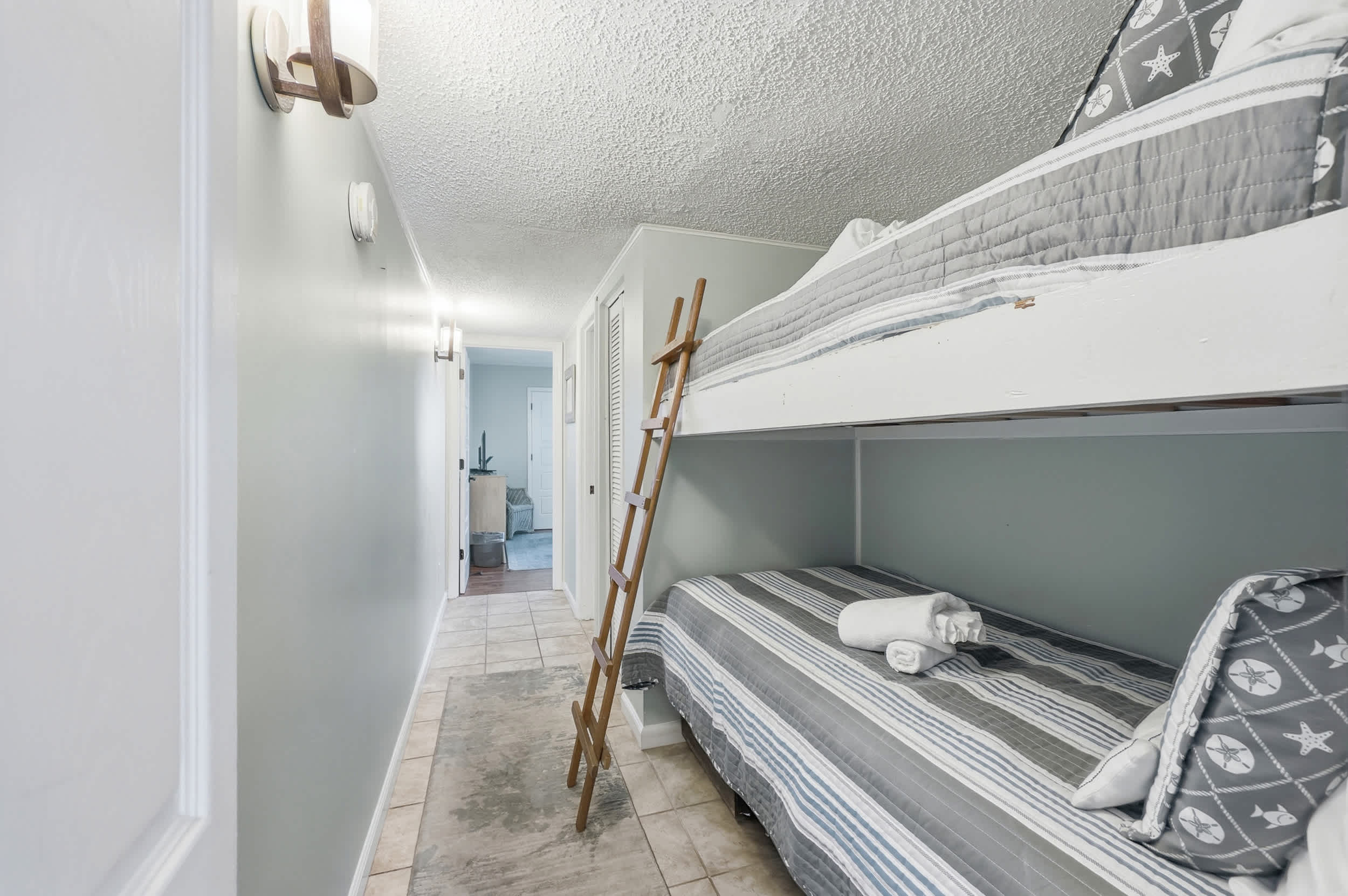 Inlet Dream at Cherry Grove Point w Pool