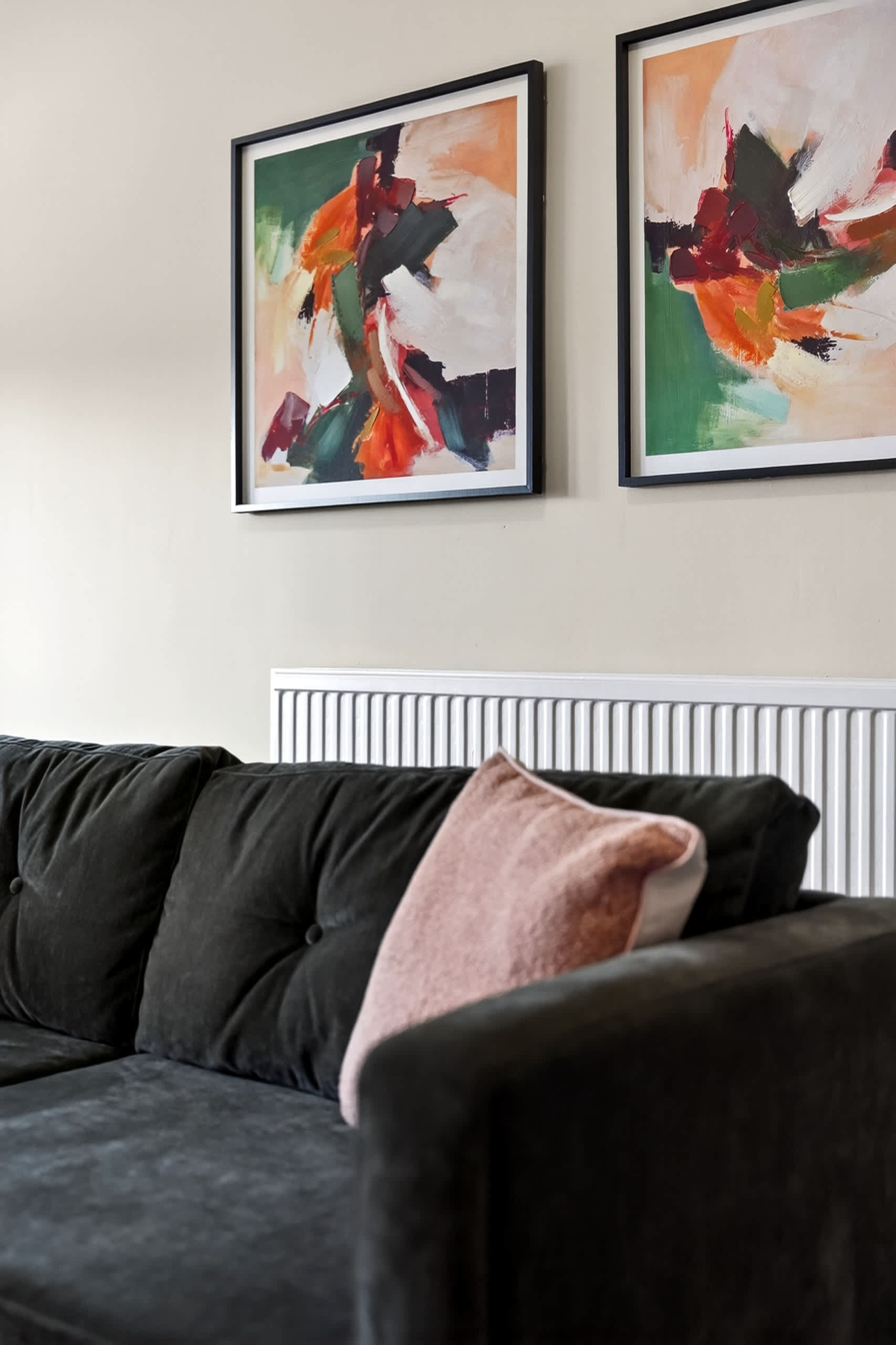 Beautiful 4 Bedroom Flat with convenient travel in Paisley Road West 2 G51 1LF - Property image 4 - VivreStays