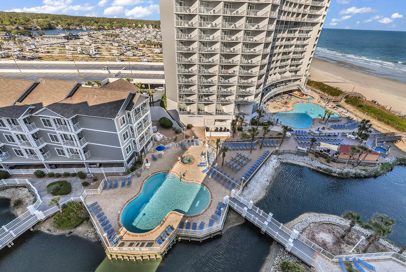 Lutz Stay Relax 2BR 6 Pools Lazy Rivers | Photo 29