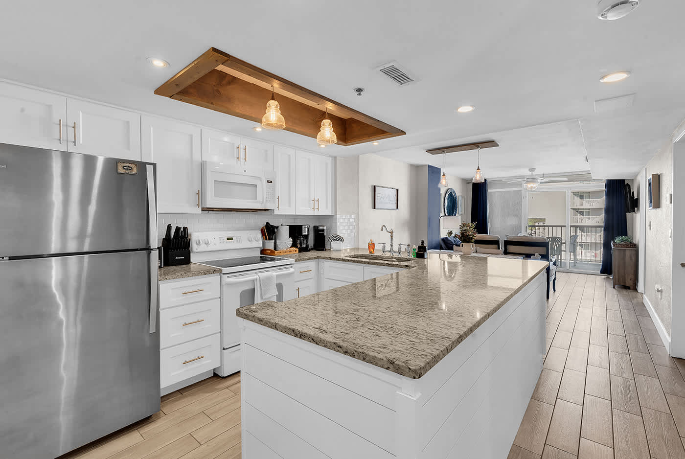 Lutz Stay Relax 2BR 6 Pools Lazy Rivers | Photo 17