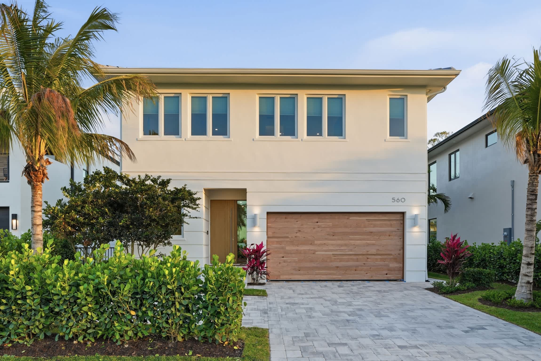 The Flamingo Retreat Resort Pool Walk to Beach | Photo 49