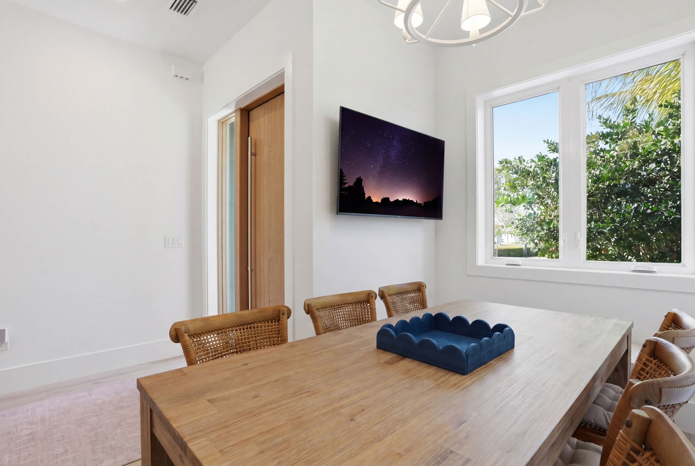 The Flamingo Retreat Resort Pool Walk to Beach | Photo 19