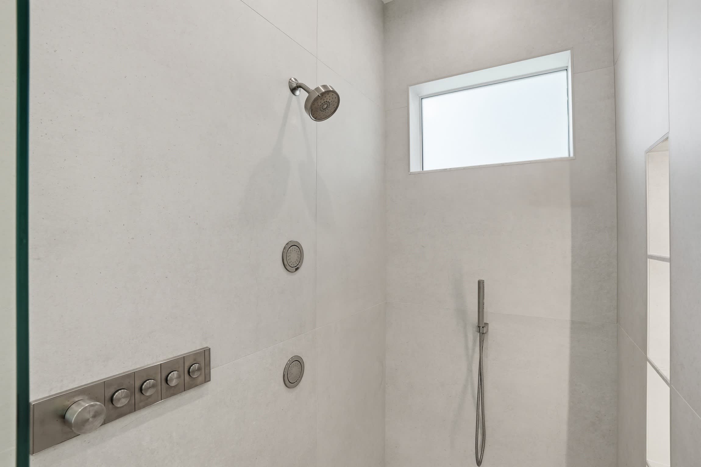 The Flamingo Retreat Resort Pool Walk to Beach | Photo 28