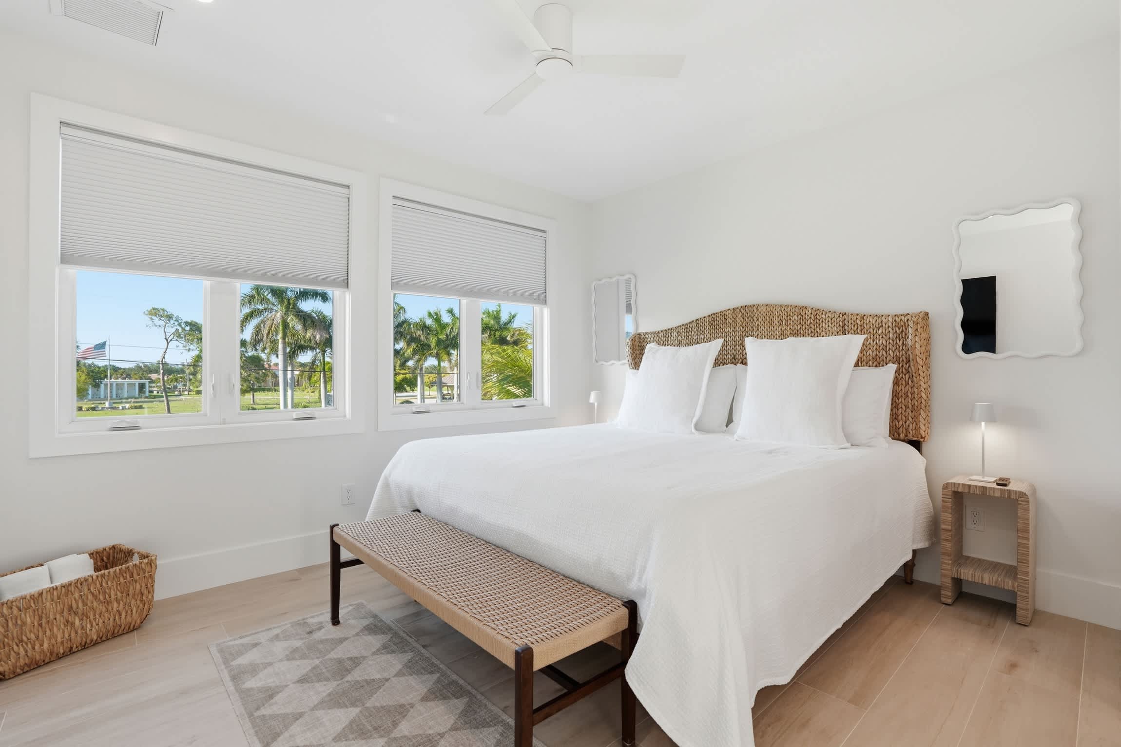 The Flamingo Retreat Resort Pool Walk to Beach | Photo 35