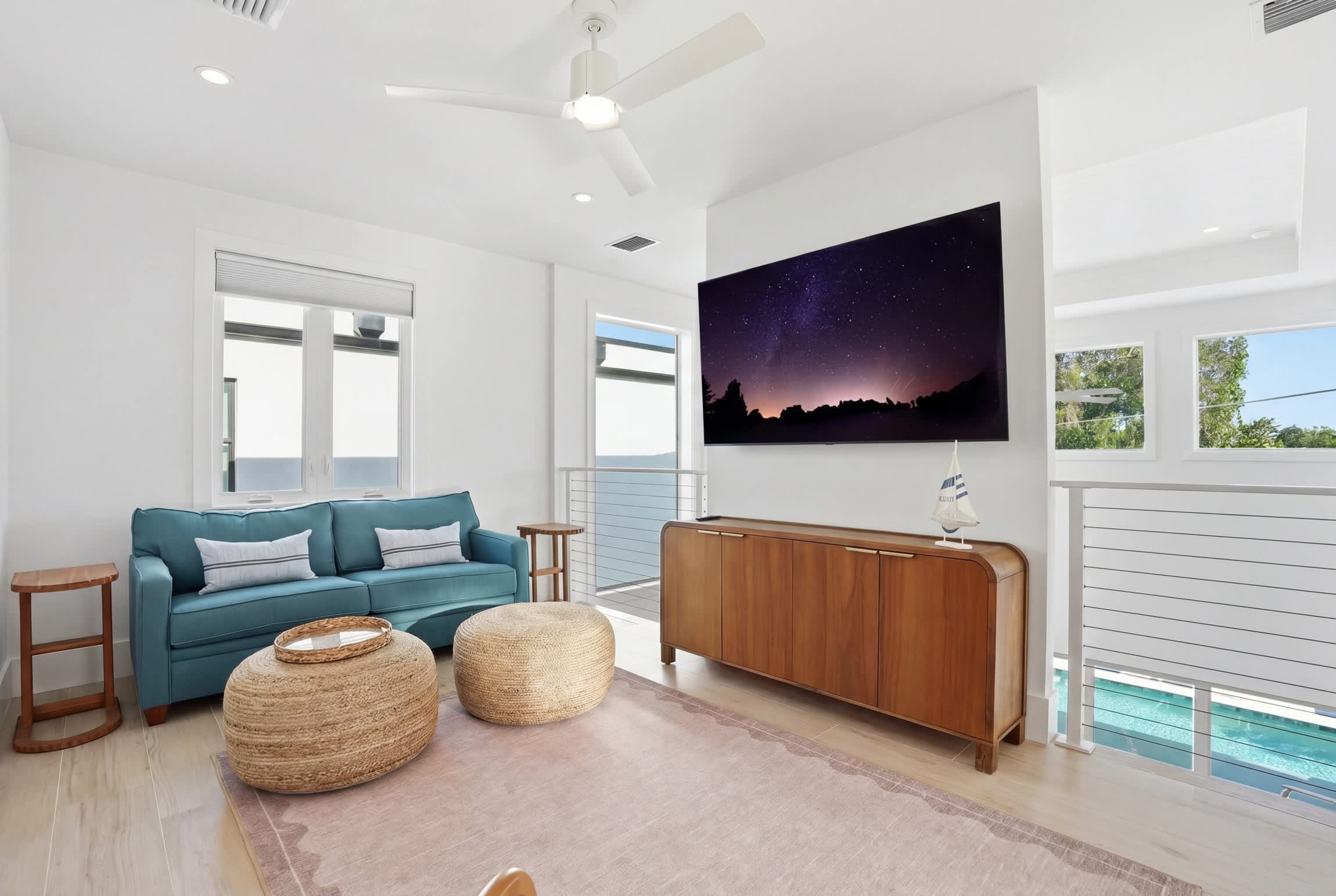 The Flamingo Retreat Resort Pool Walk to Beach | Photo 4