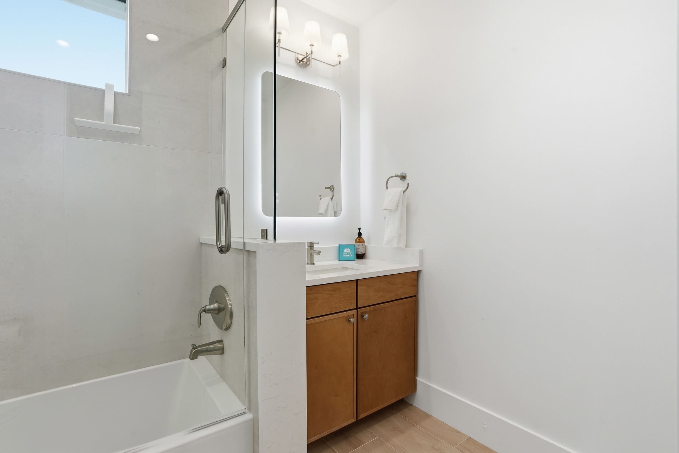 The Flamingo Retreat Resort Pool Walk to Beach | Photo 38