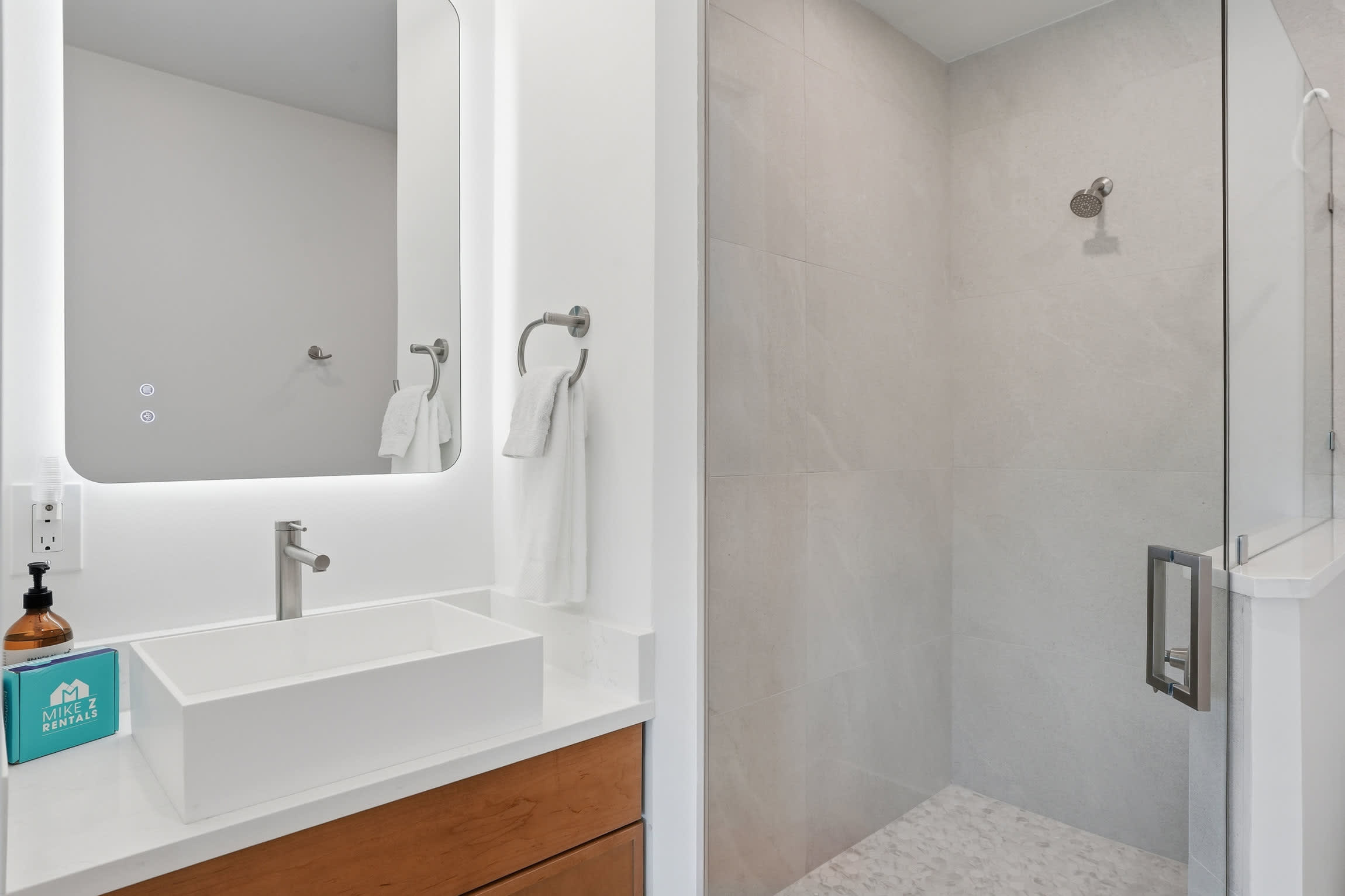 The Flamingo Retreat Resort Pool Walk to Beach | Photo 37