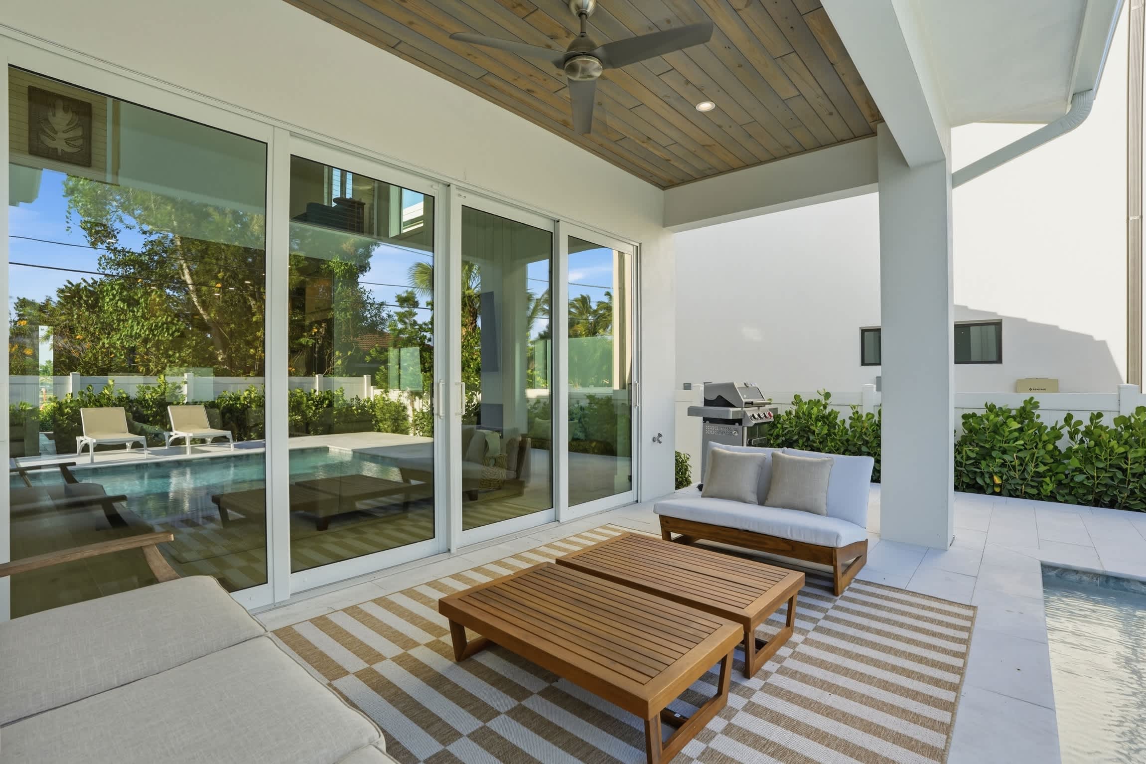 The Flamingo Retreat Resort Pool Walk to Beach | Photo 52