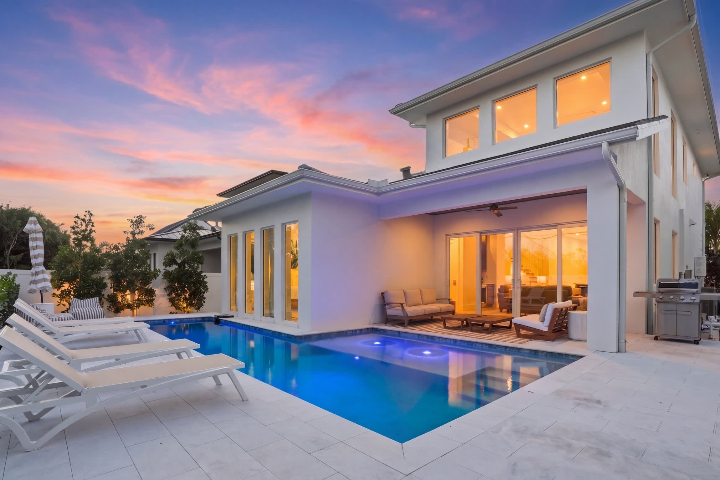 The Flamingo Retreat Resort Pool Walk to Beach | Photo 55