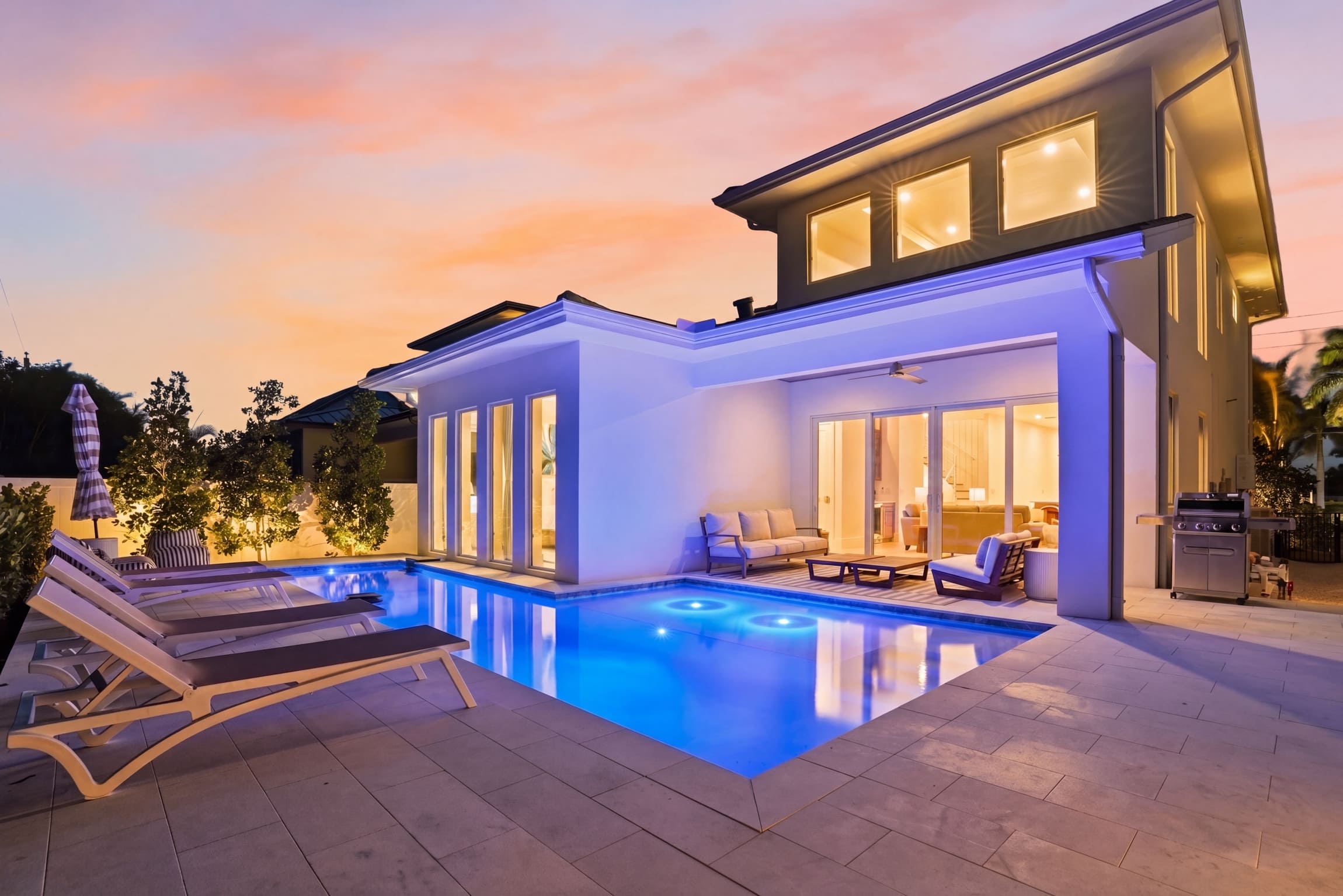 The Flamingo Retreat Resort Pool Walk to Beach | Photo 60