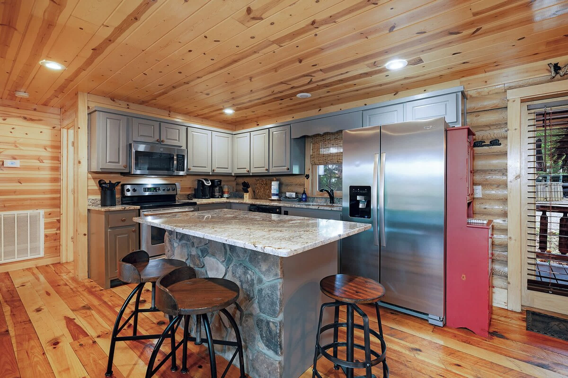 The open kitchen is well equipped for an unforgettable getaway​