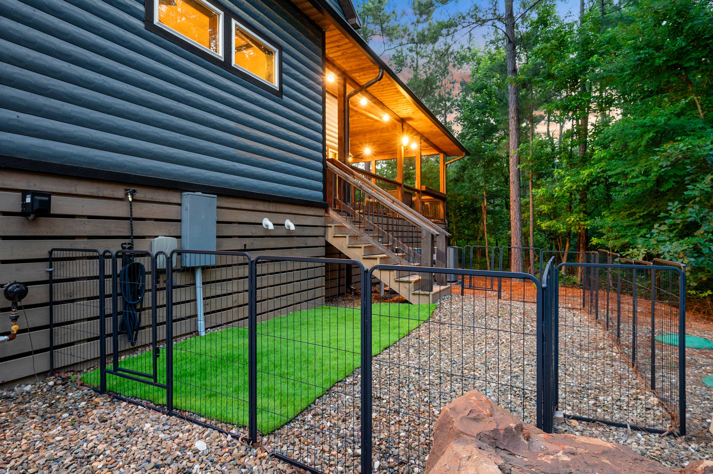 Retreat w/ Sauna, Hot Tub, Games & Fenced Dog Yard!