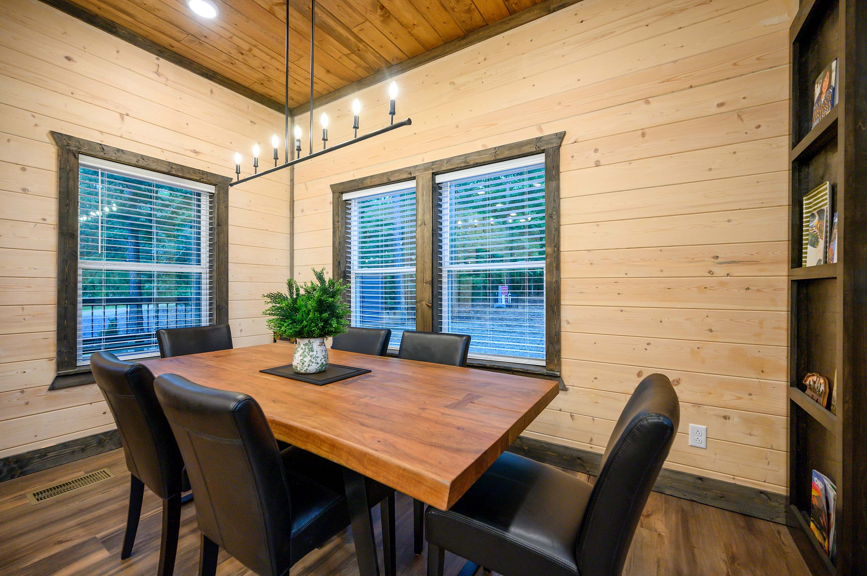 Retreat w/ Sauna, Hot Tub, Games & Fenced Dog Yard!