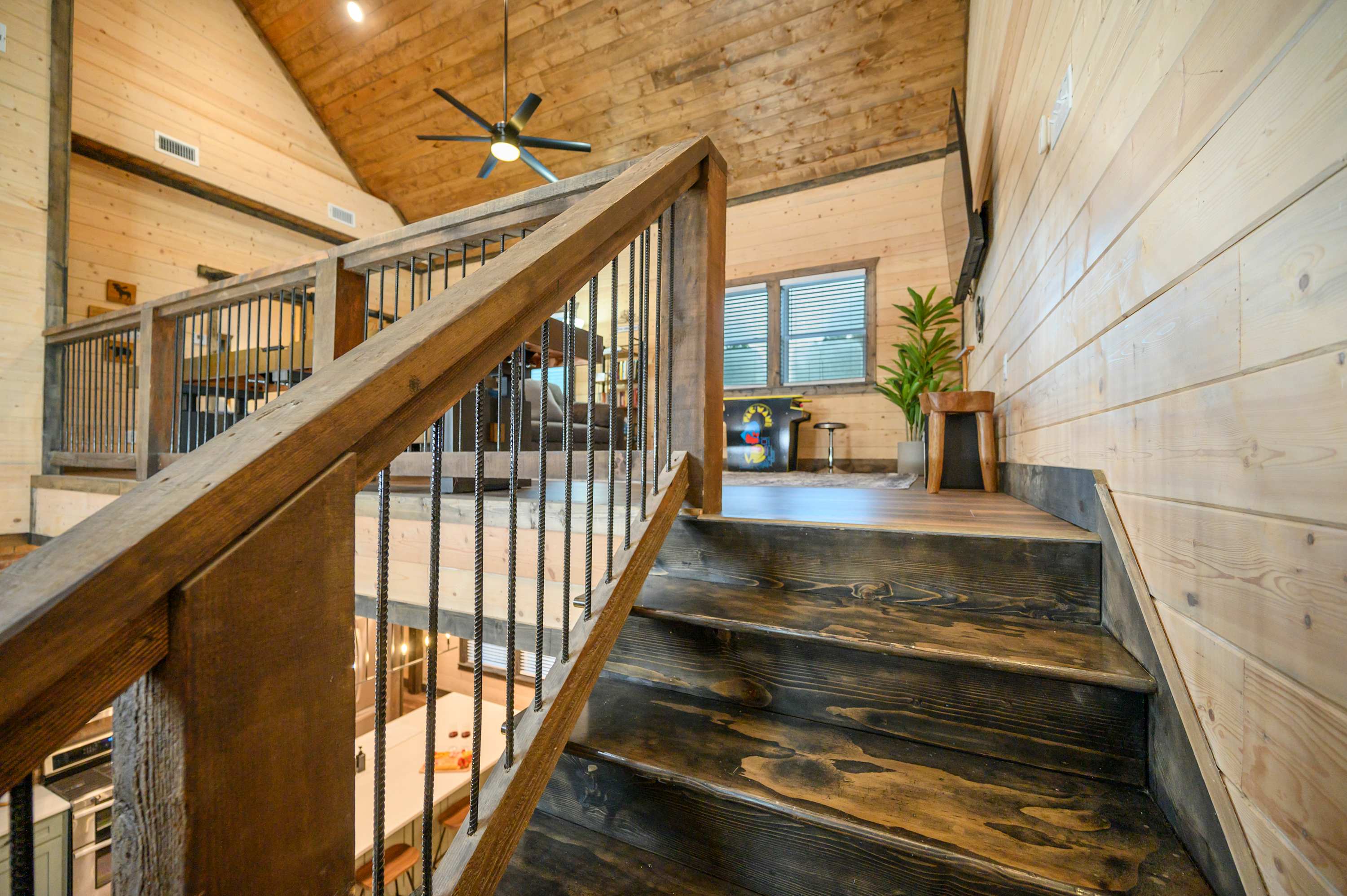 Retreat w/ Sauna, Hot Tub, Games & Fenced Dog Yard!