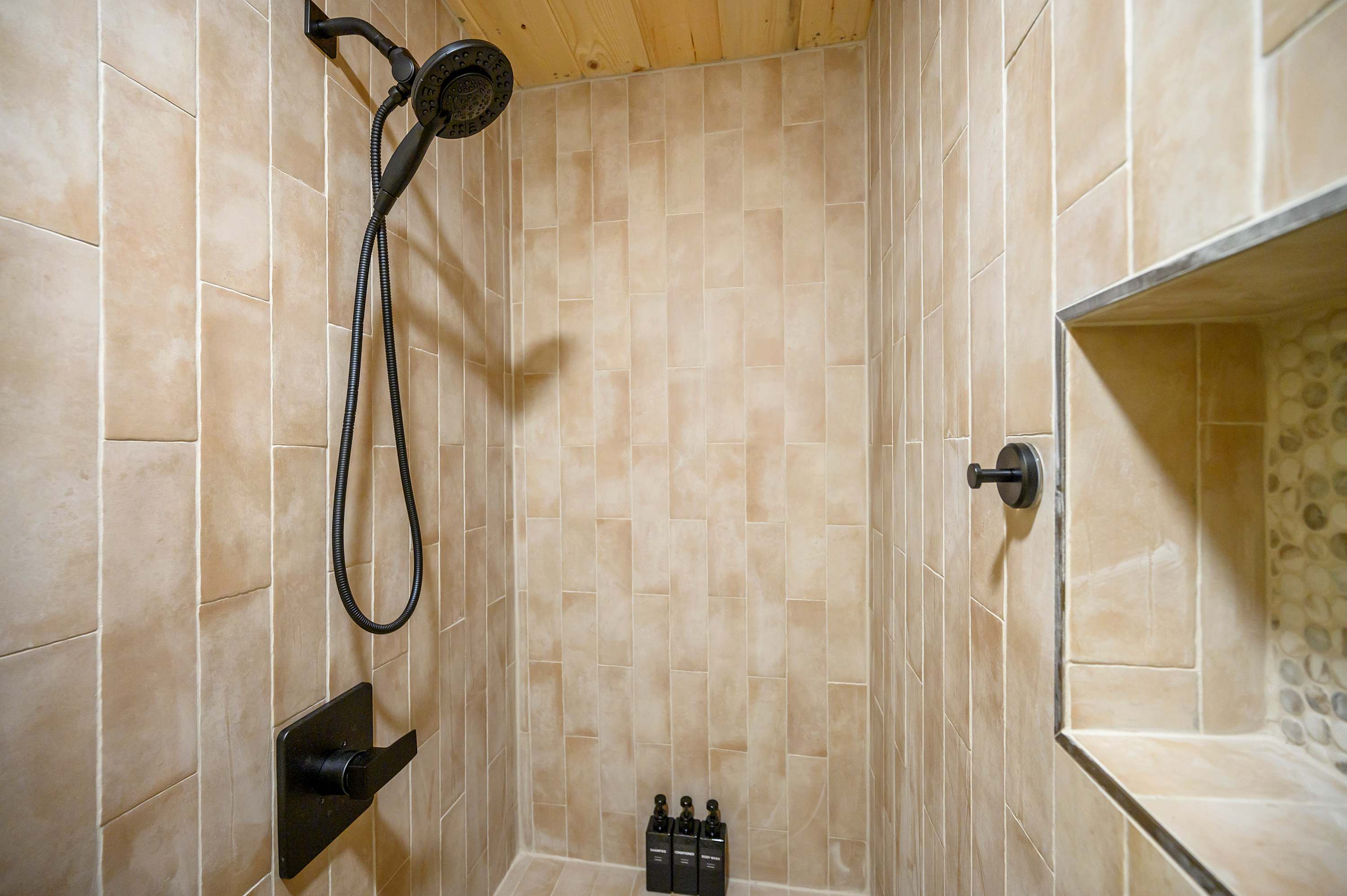 Retreat w/ Sauna, Hot Tub, Games & Fenced Dog Yard!