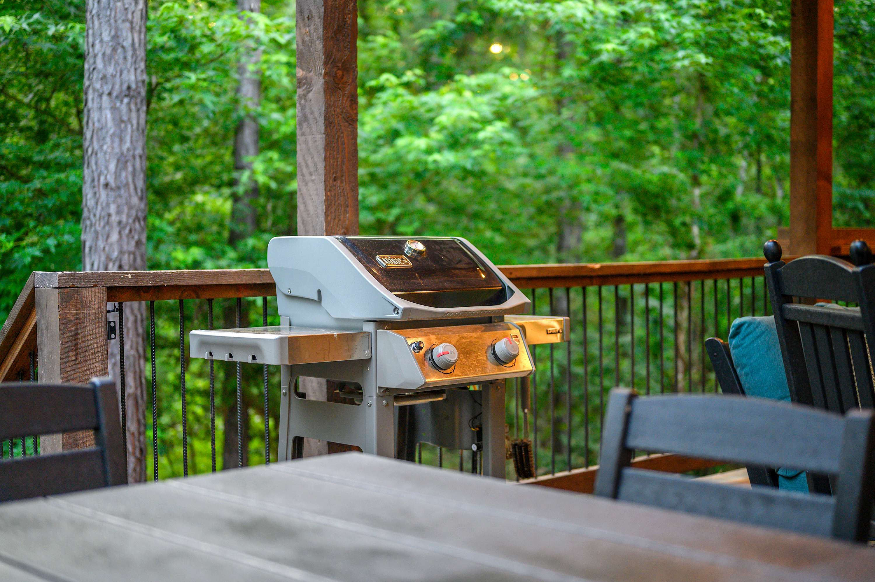 Retreat w/ Sauna, Hot Tub, Games & Fenced Dog Yard!