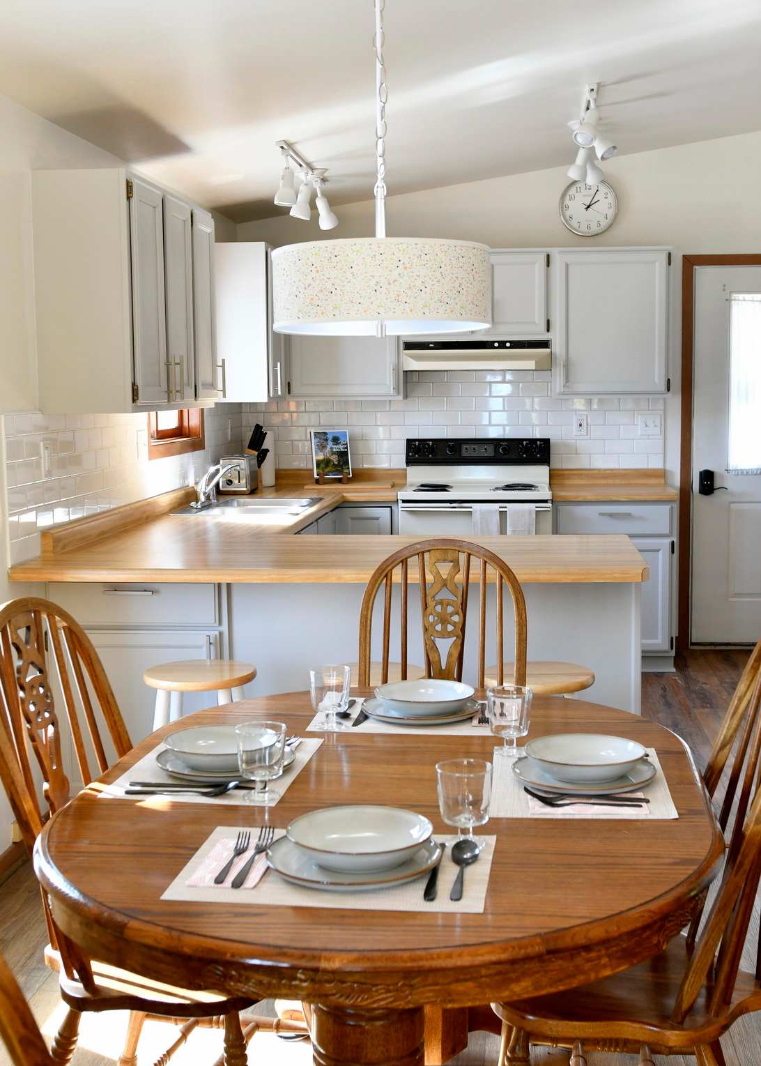 Newly updated kitchen!