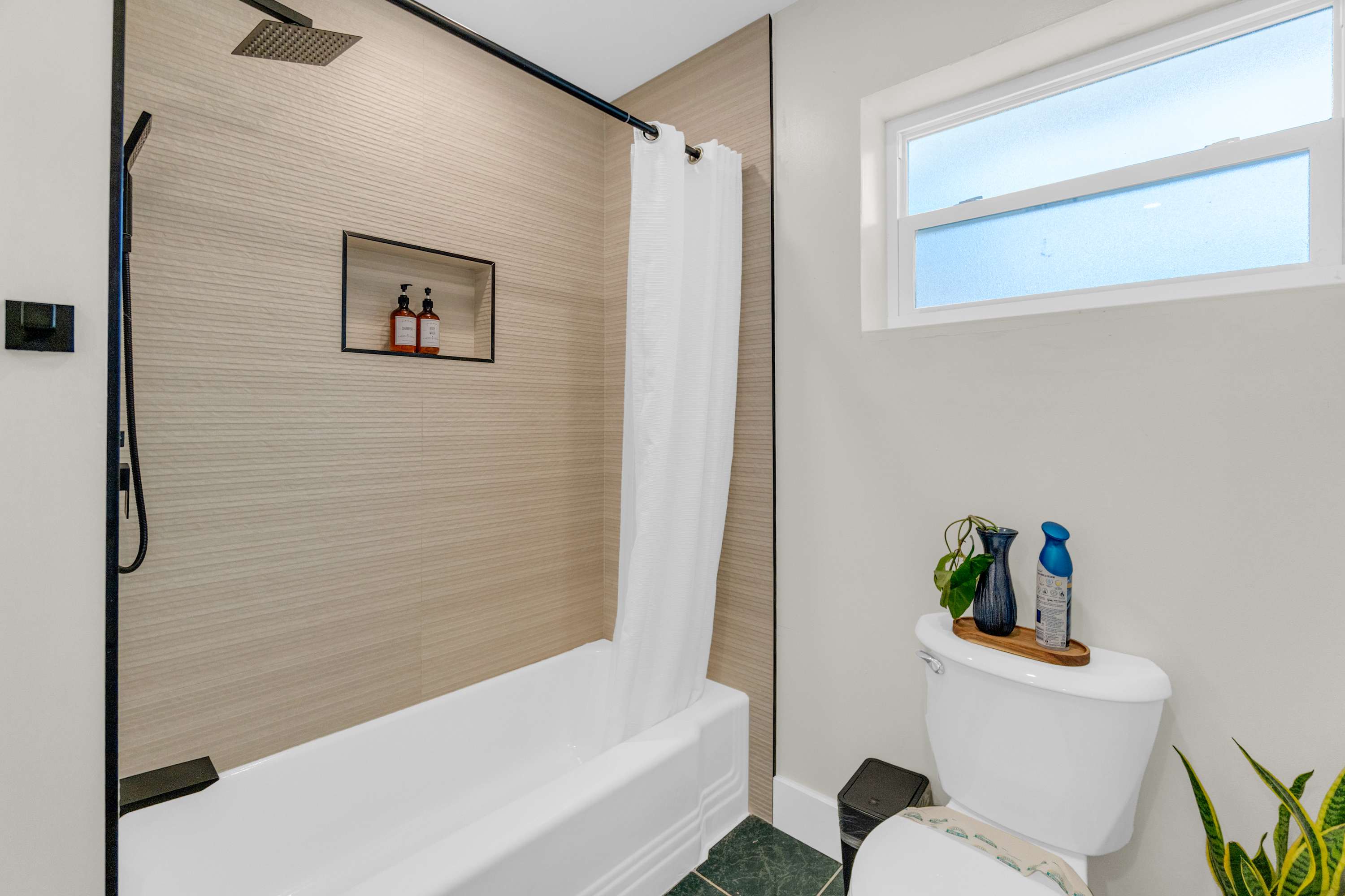 Men Only Nude Optional | Heated Pool & Spa | Pastel Room at BlueLizard - Foto 10