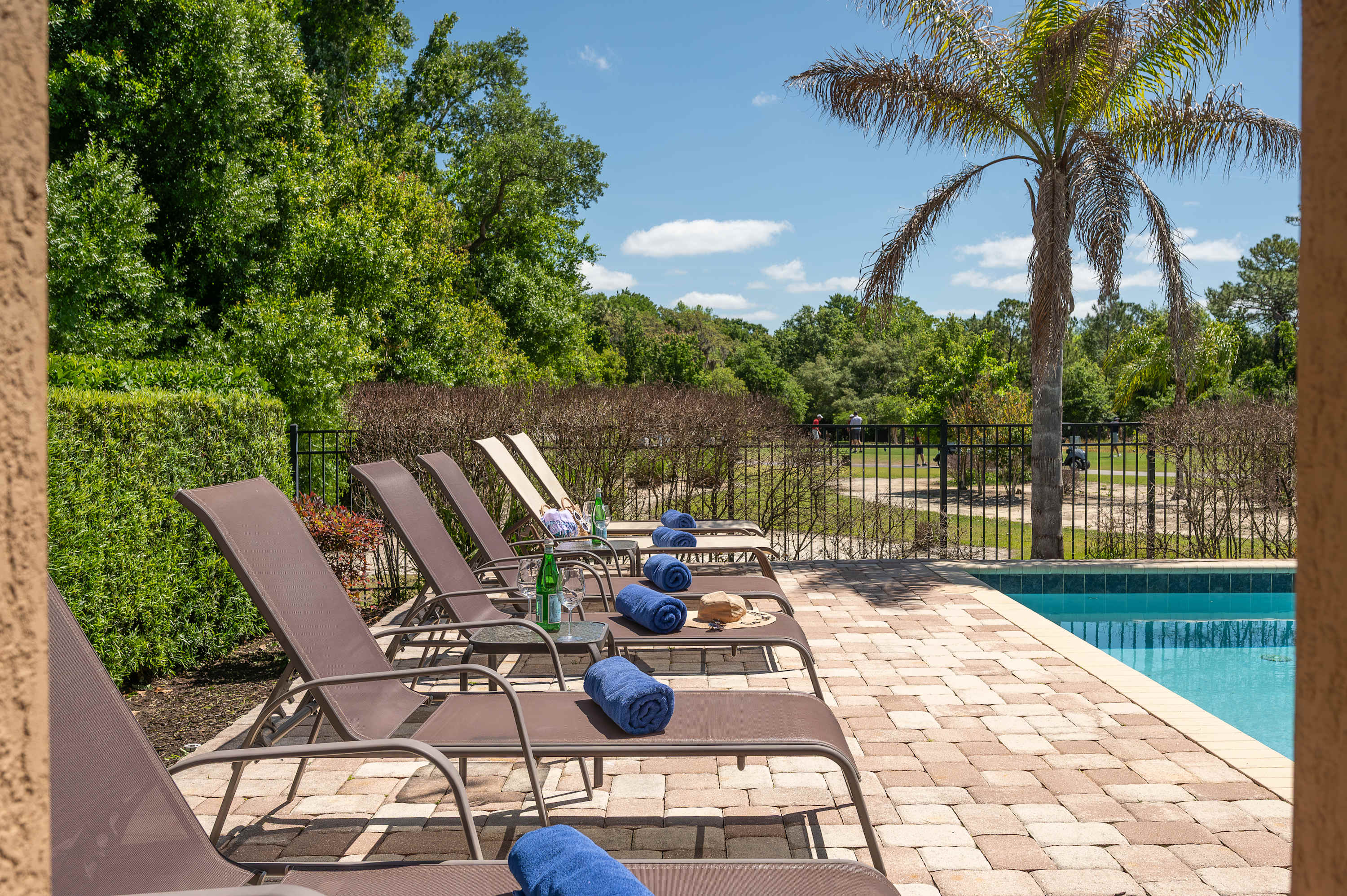6BR retreat w/ pool, hot tub & gym