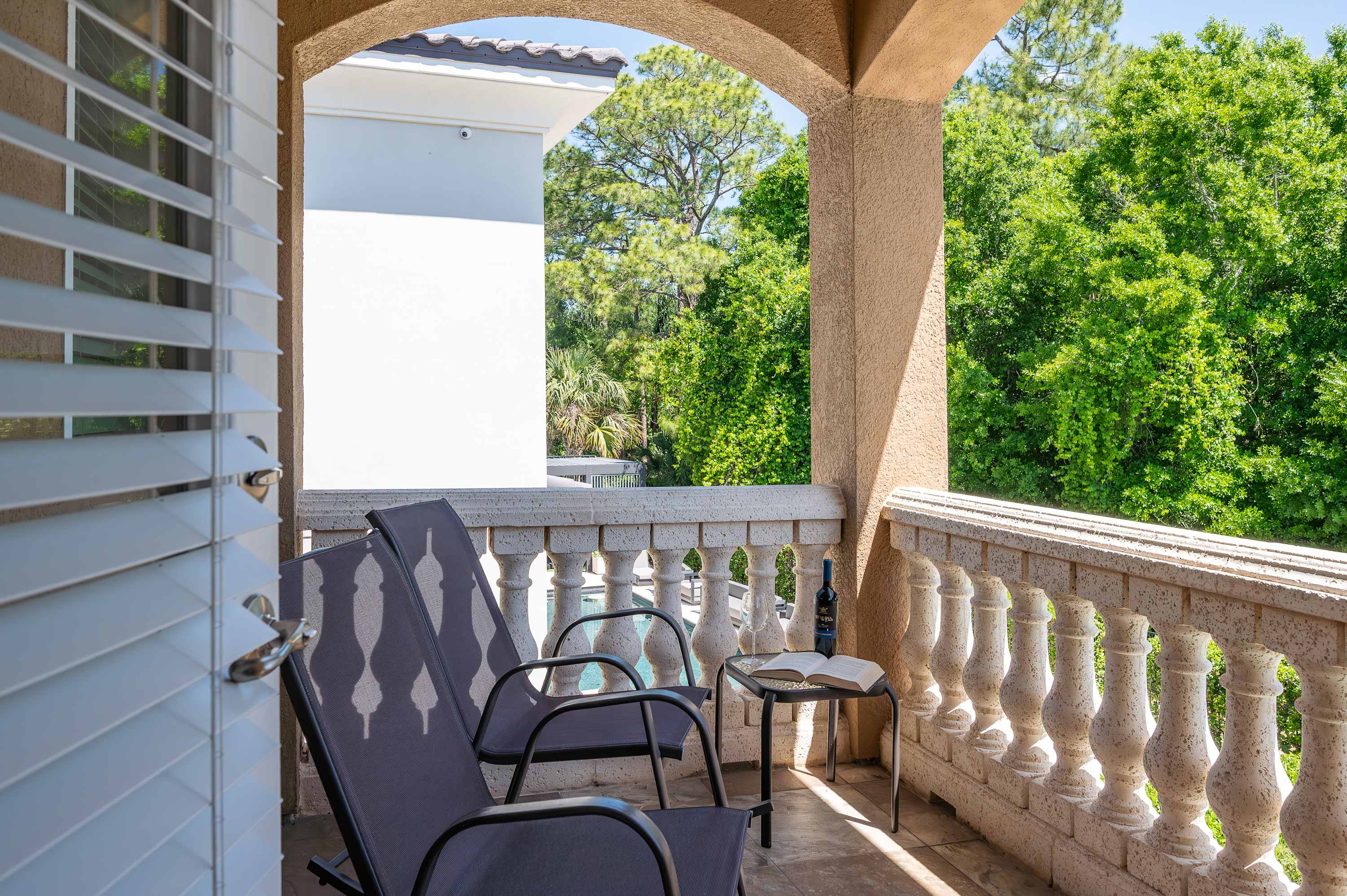 6BR retreat w/ pool, hot tub & gym