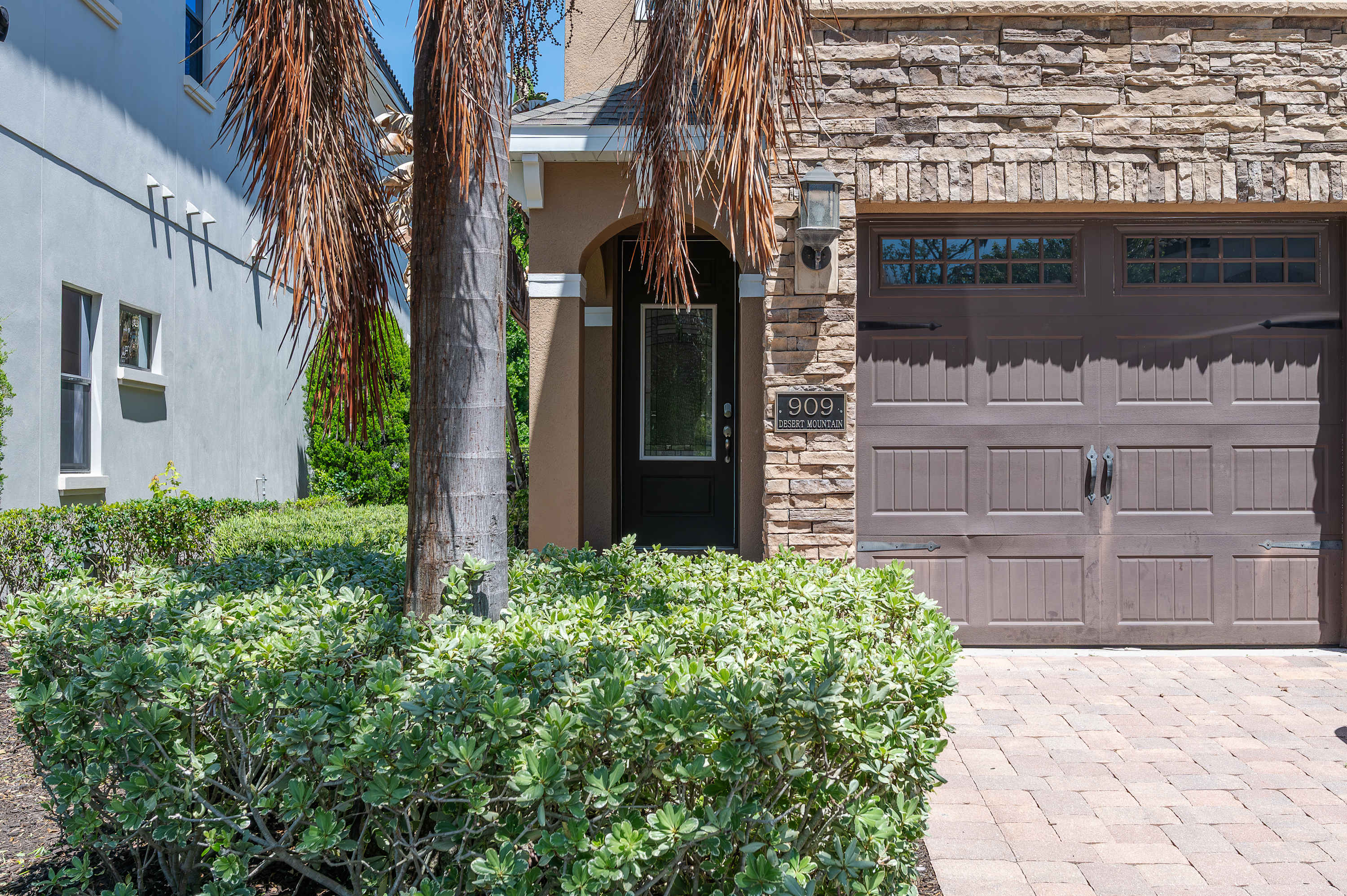 6BR retreat w/ pool, hot tub & gym