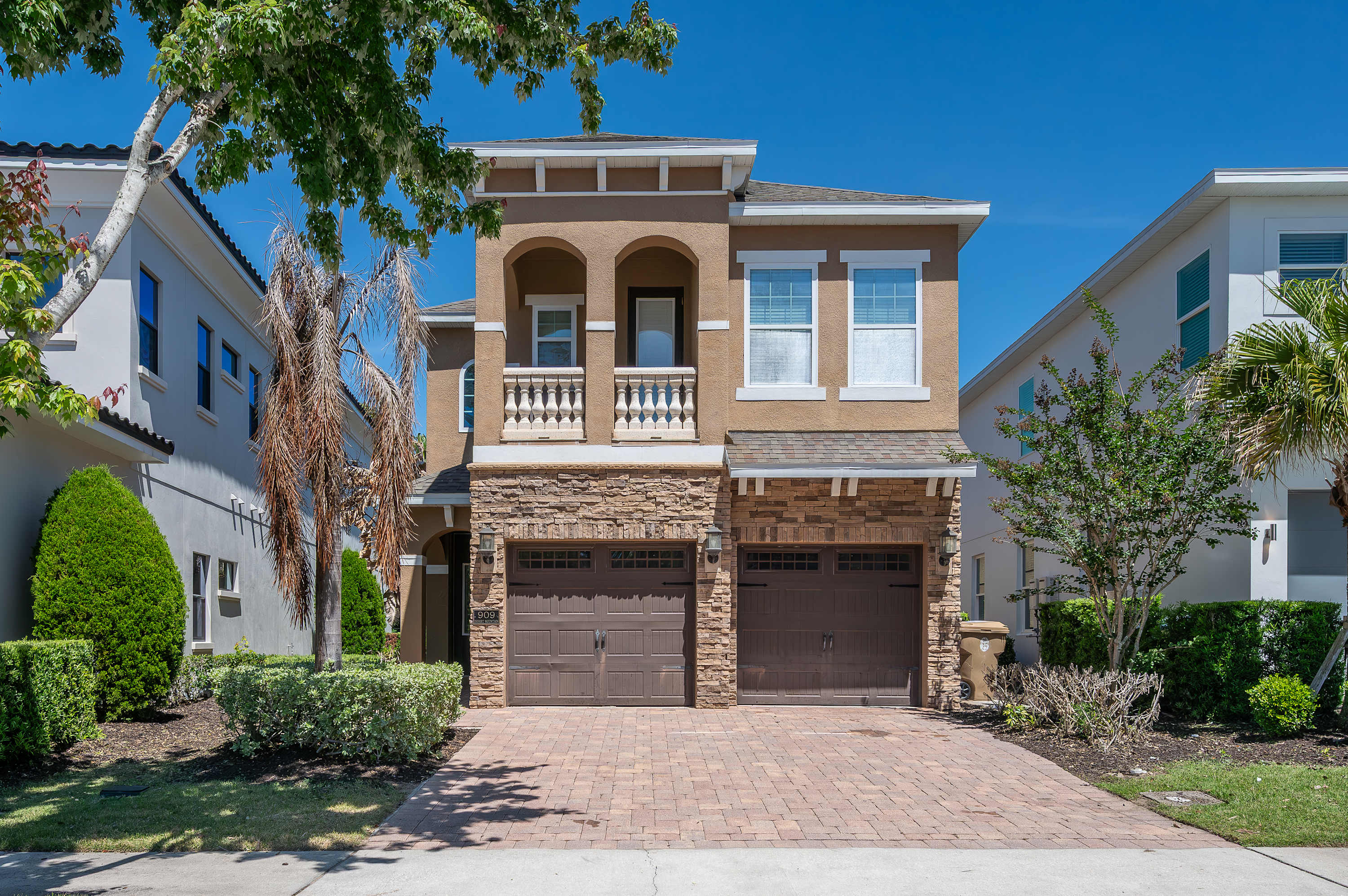 6BR retreat w/ pool, hot tub & gym