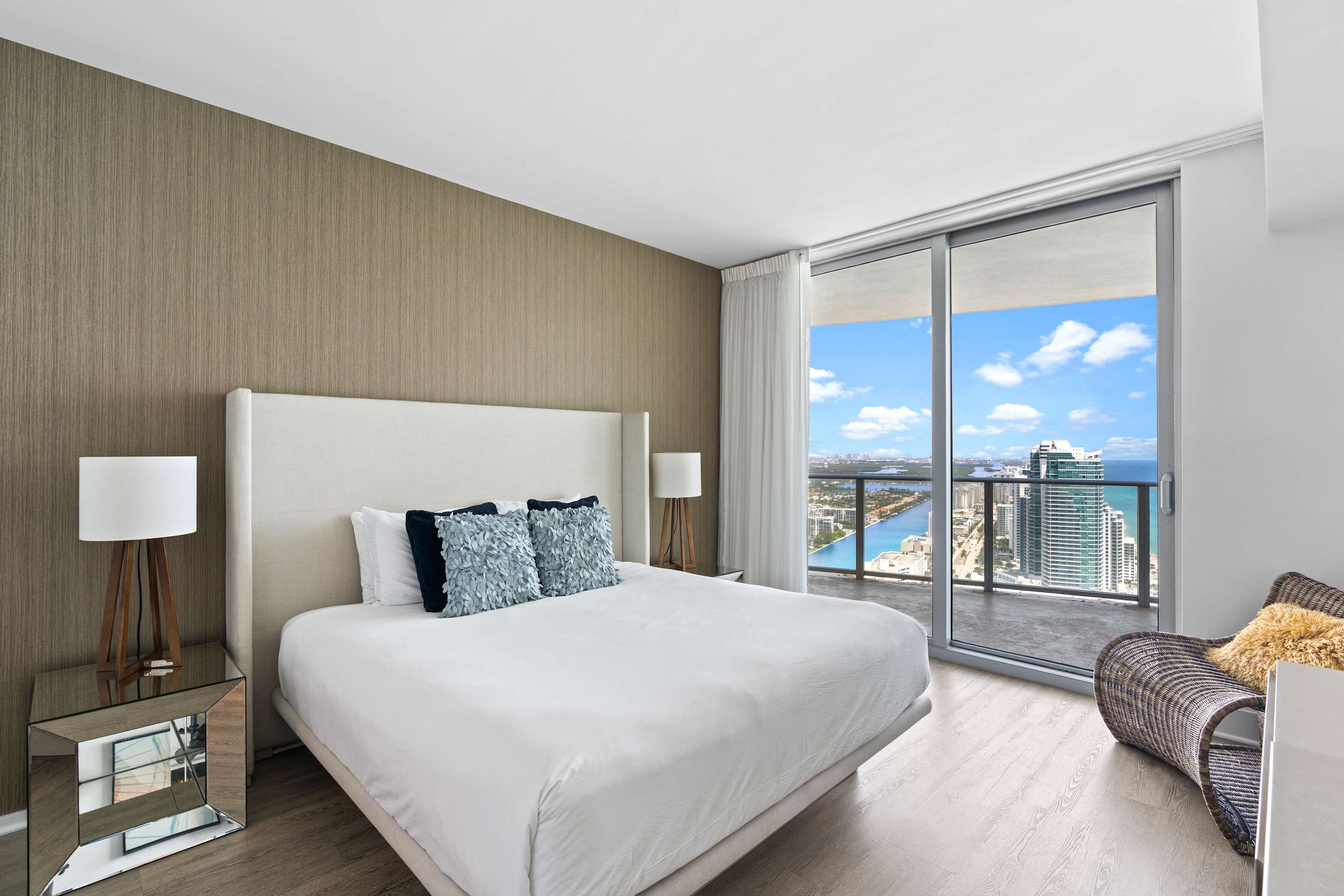 Stylish Beach Condo with Ocean Views