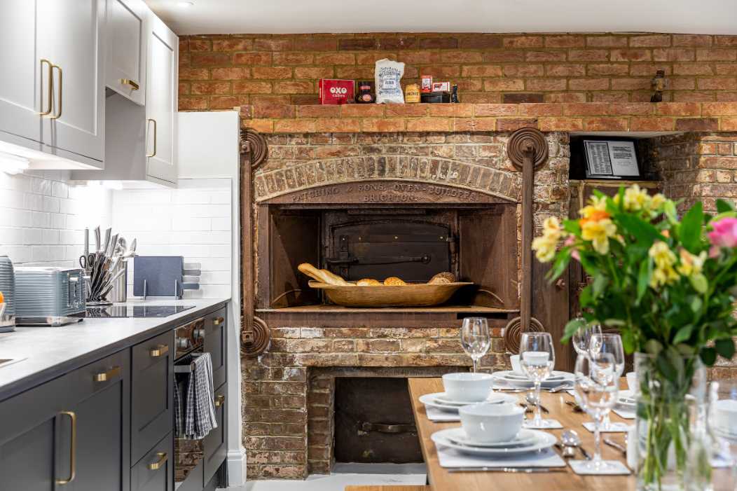 The Bakery | Townhouse | North Laine | Sleeps 10 in Cheltenham Place 34 BN1 4AB - Property image 8 - VivreStays