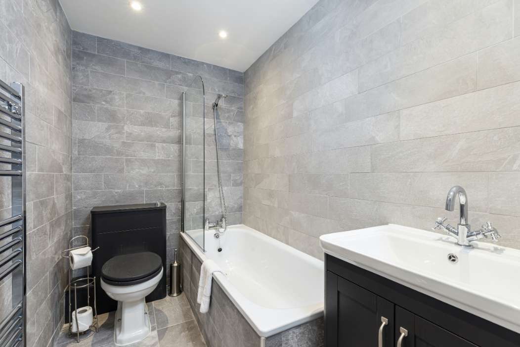 The Bakery | Townhouse | North Laine | Sleeps 10 in Cheltenham Place 34 BN1 4AB - Property image 9 - VivreStays