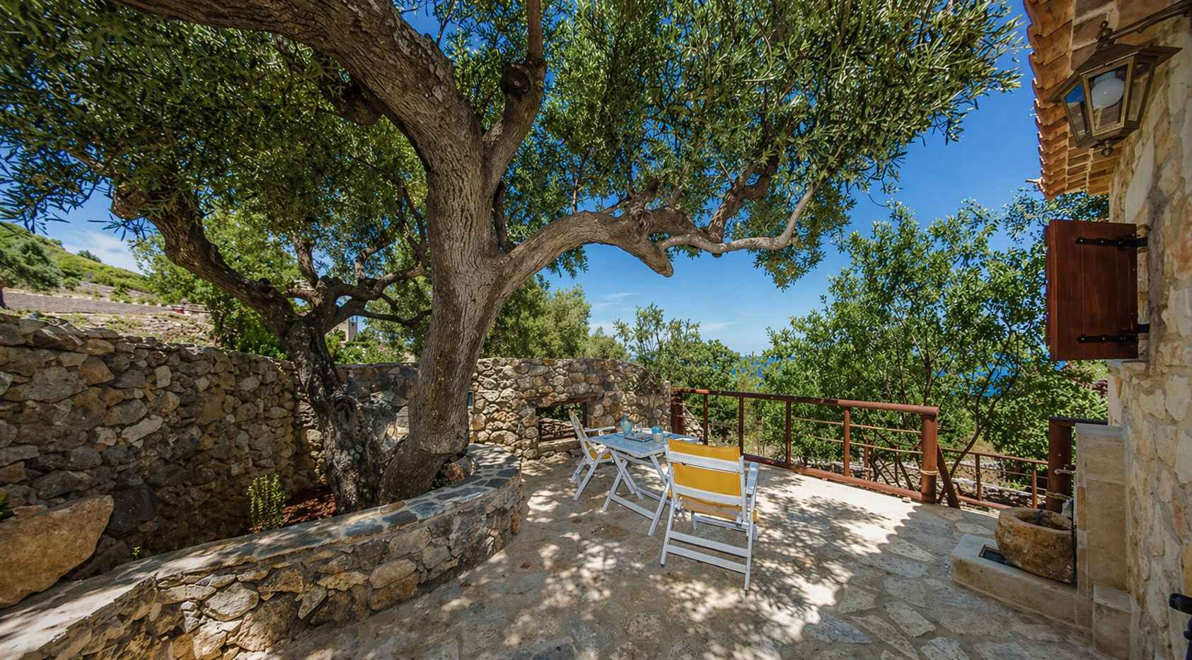 Villa Poseidon - Family Suite In Zante w/Pool — Skinaria, Peloponnisos Dytiki Ellada ke Ionio — vacation rental