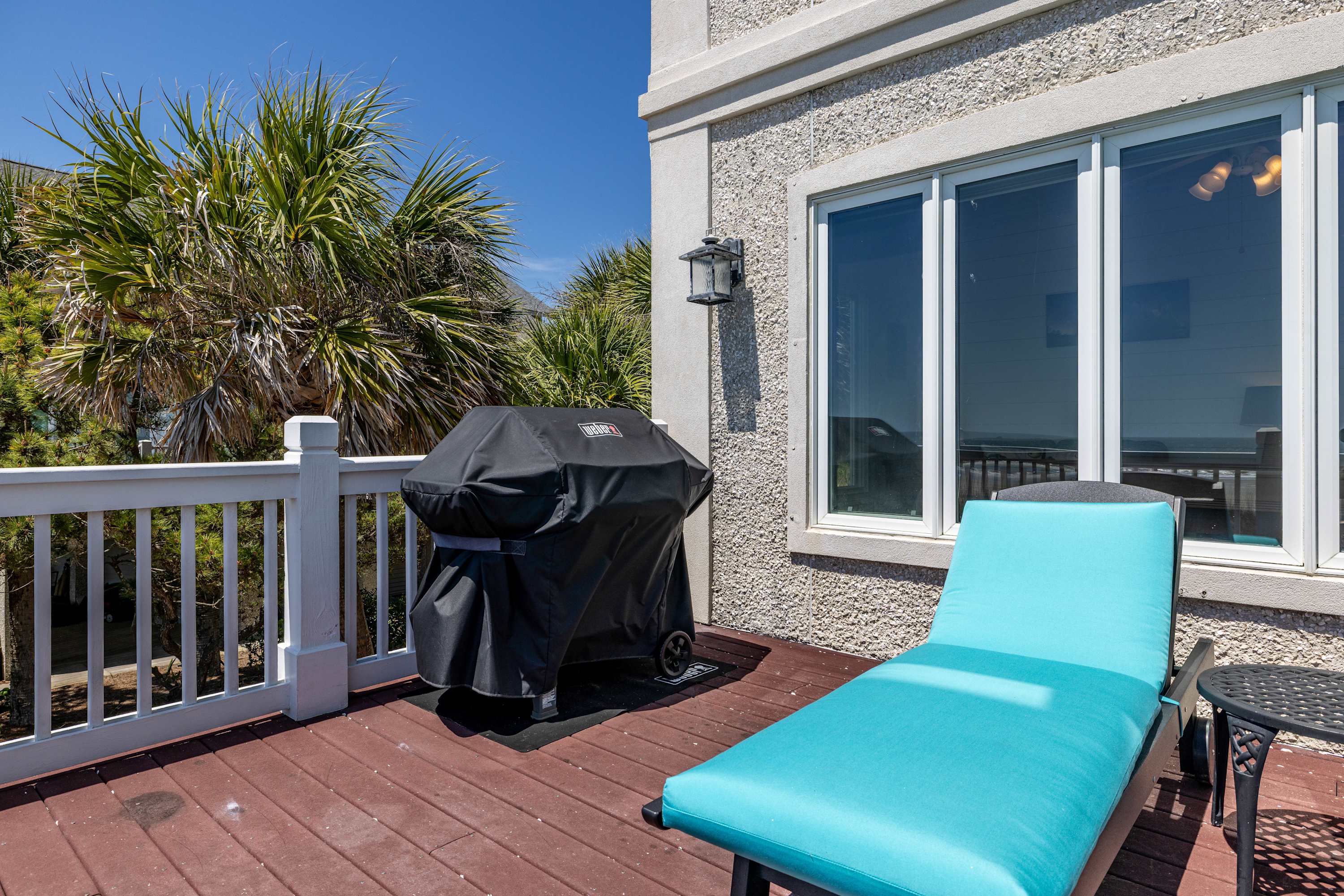 Balcony to Private Beach Access with Grill