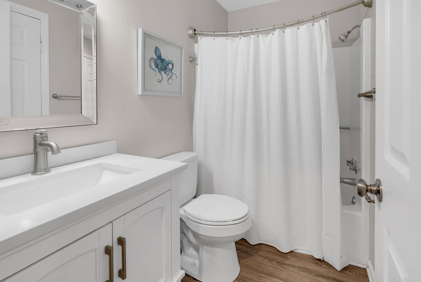 Oceanfront Delight 2BR 2Ba Views Pool N Myrtle | Photo 28