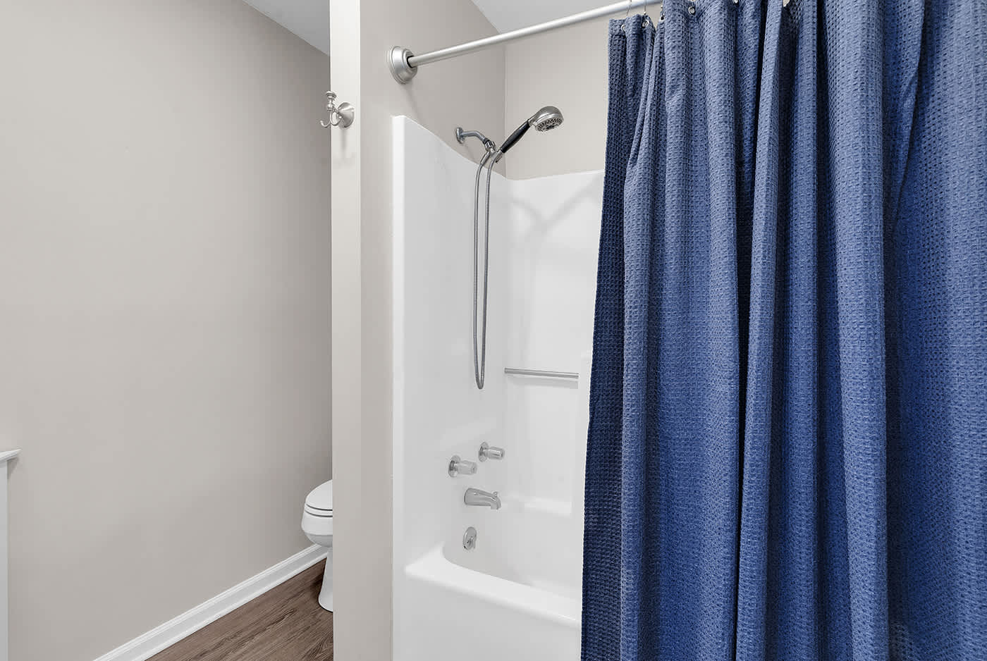 Oceanfront Delight 2BR 2Ba Views Pool N Myrtle | Photo 12
