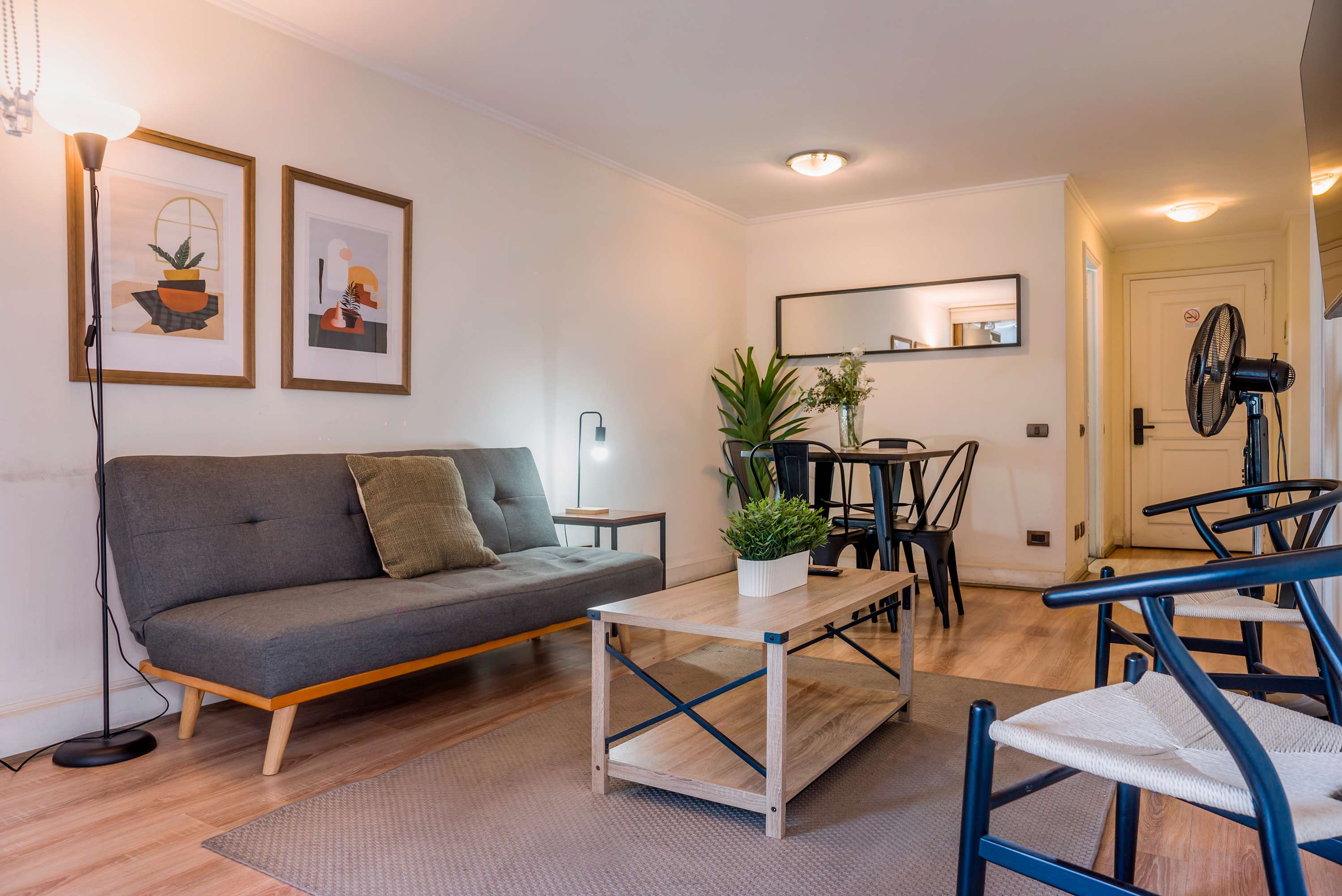 Sophisticated Comfort Just Steps from Mall