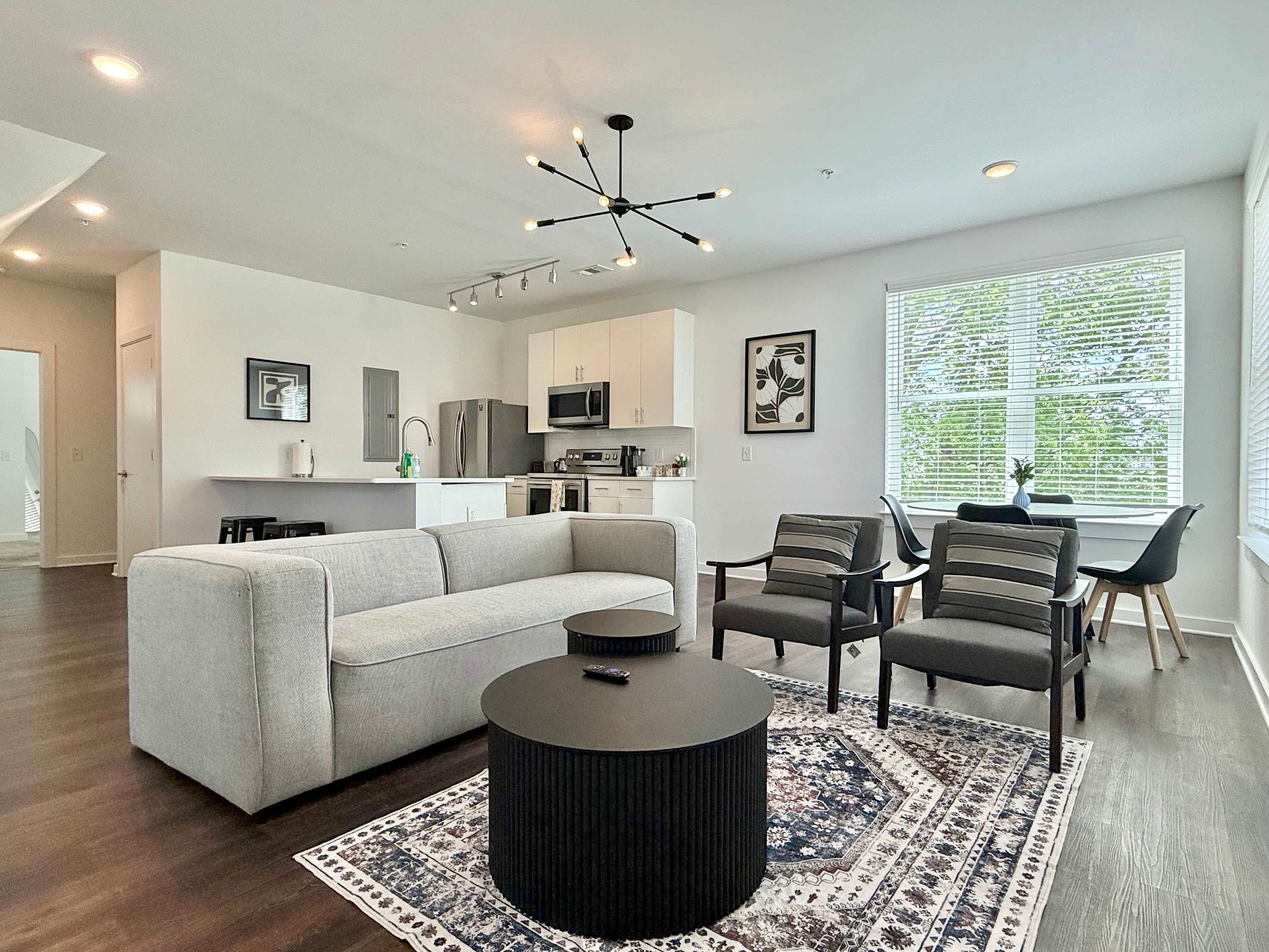 10 Guest Penthouse Multi-Level Condo in ATL! in Atlanta, GA