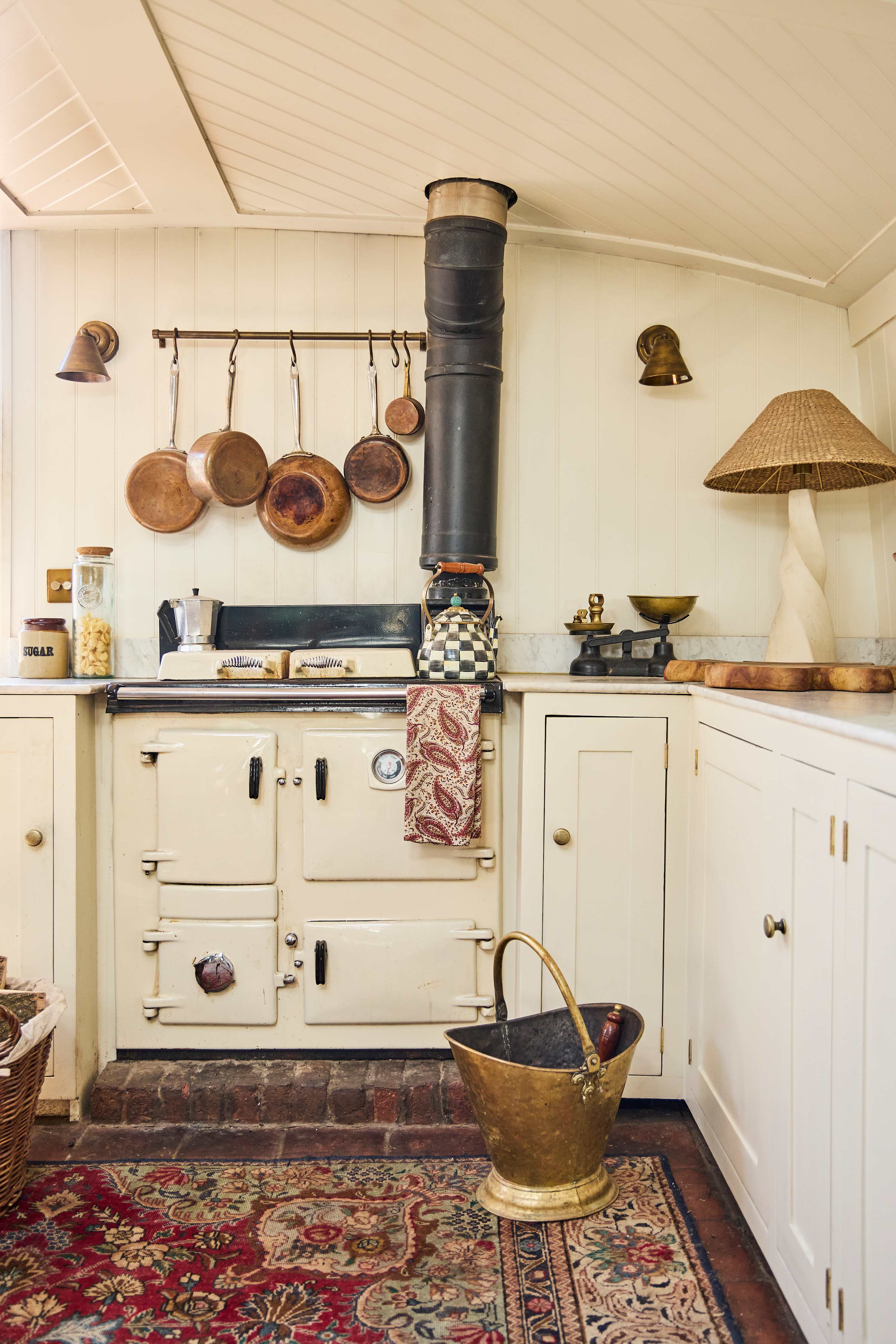 The Arts Barge in Lea Bridge Road 146 E5 9RB - Property image 27 - VivreStays