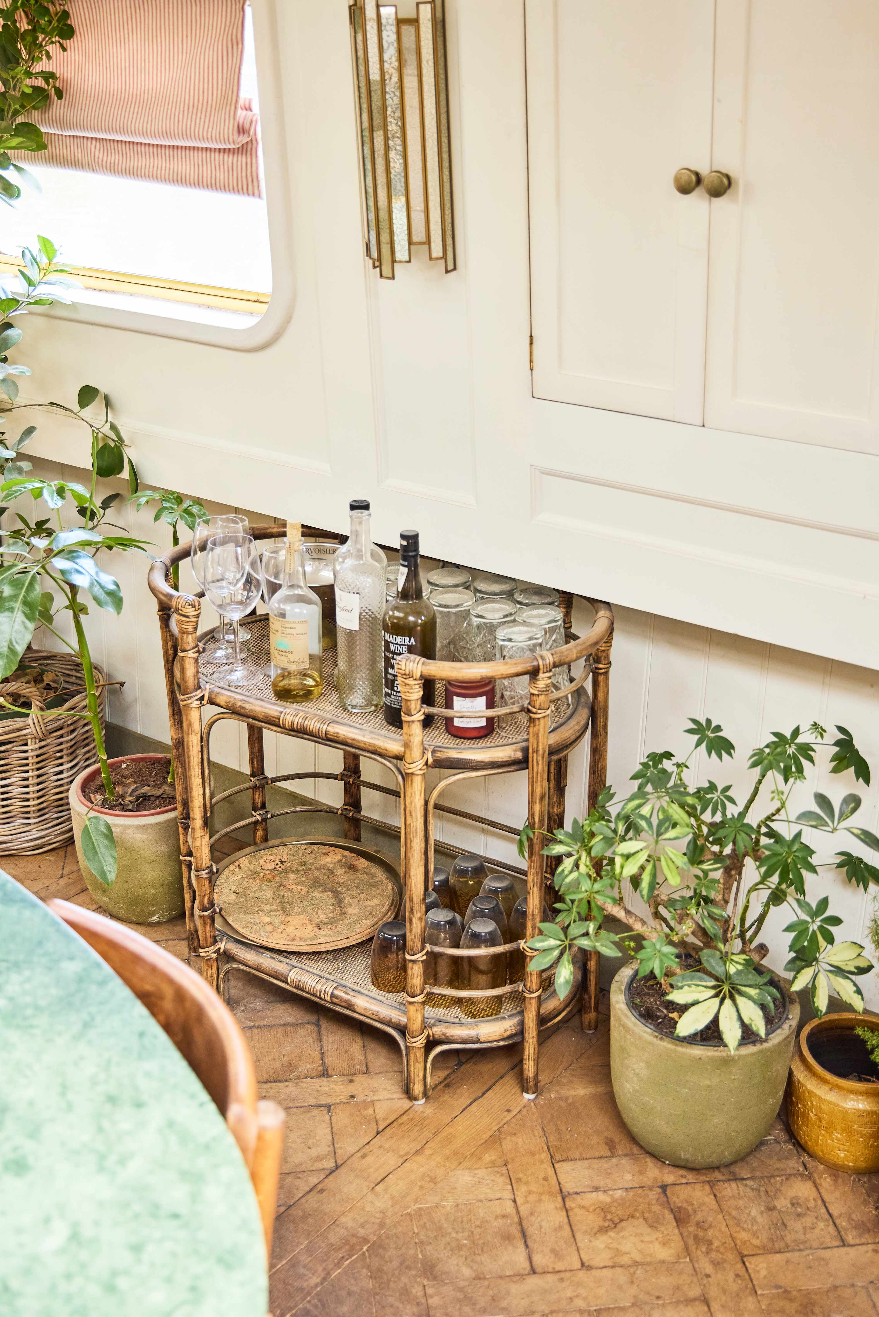 The Arts Barge in Lea Bridge Road 146 E5 9RB - Property image 18 - VivreStays